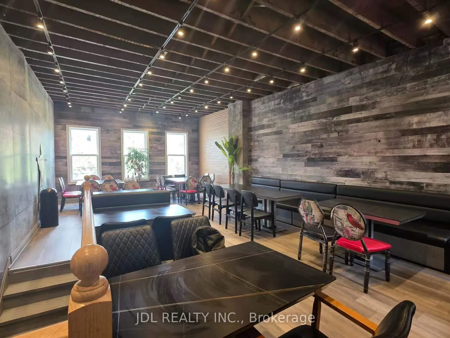 Property For Lease | C13148240