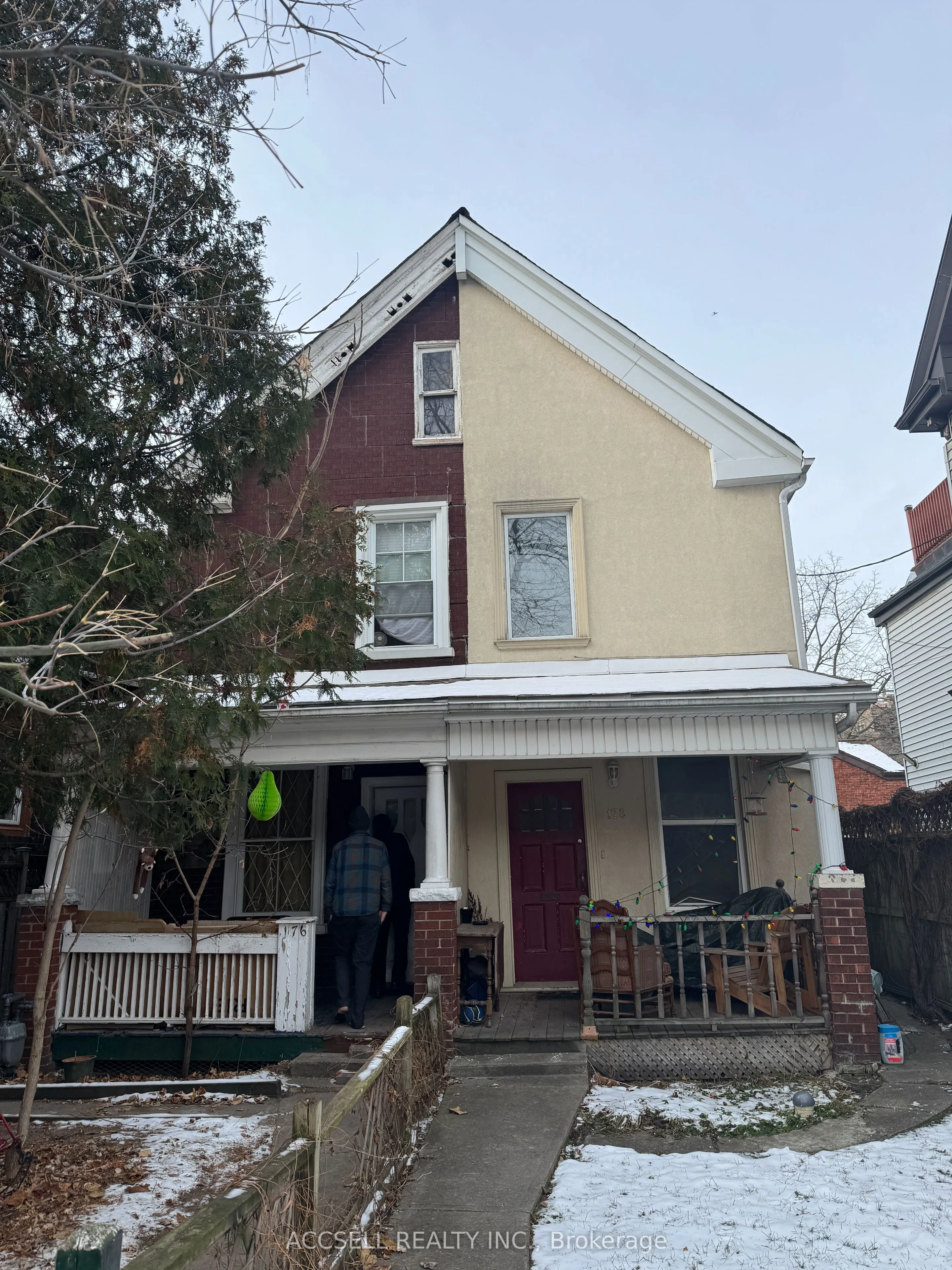 Semi-Detached Home For Sale | C13149482