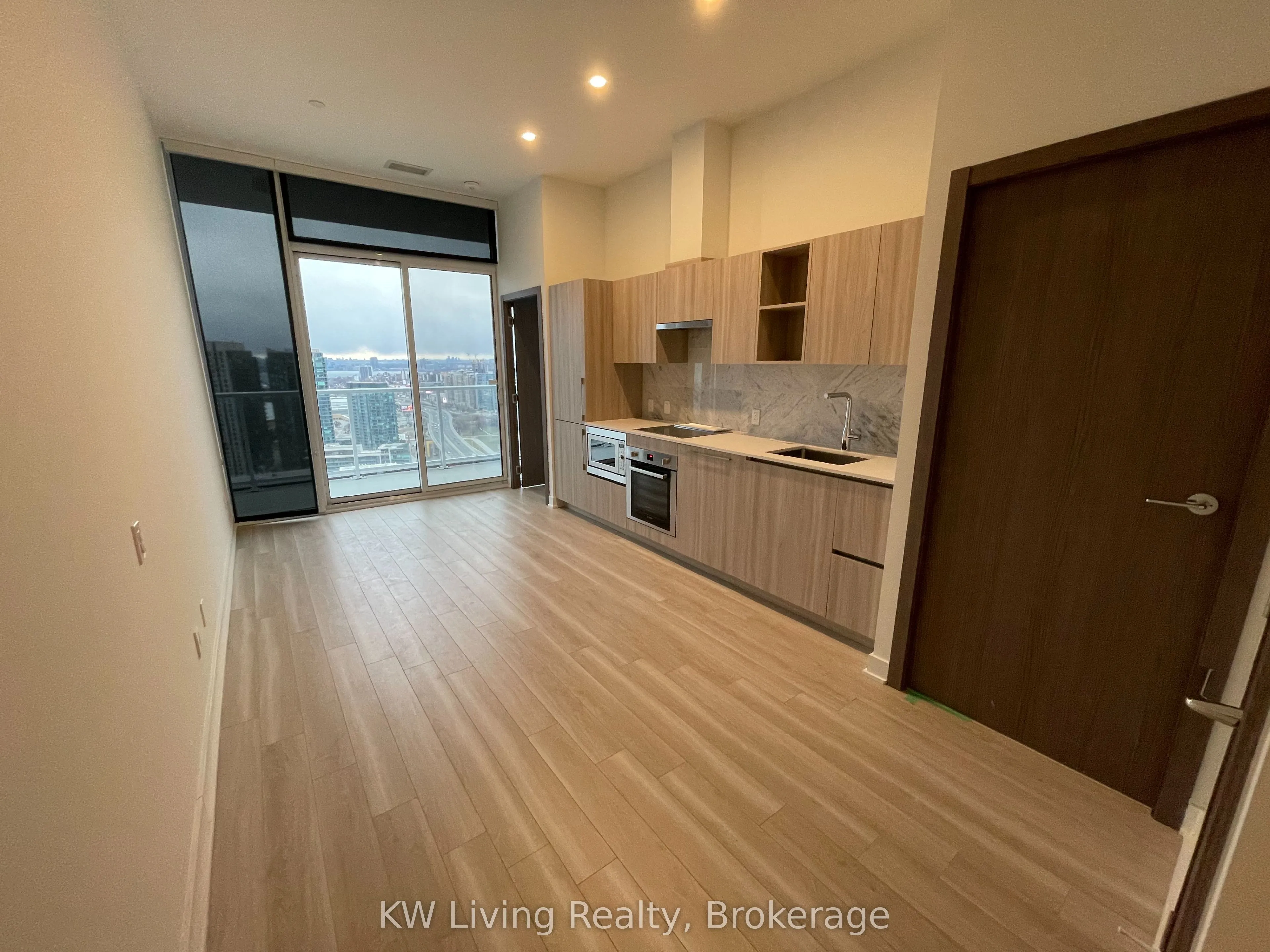 Property For Sale | C13150570