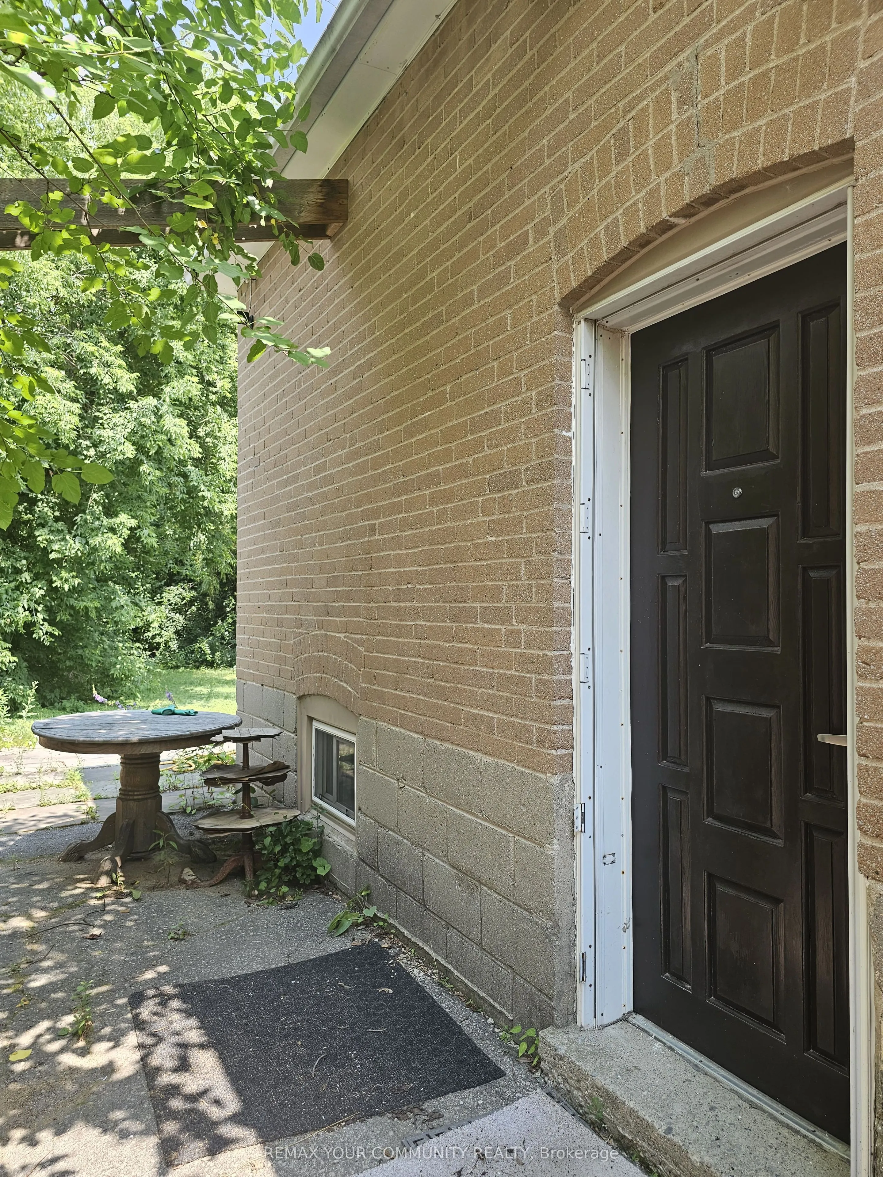 Detached Home For Lease | C13150724