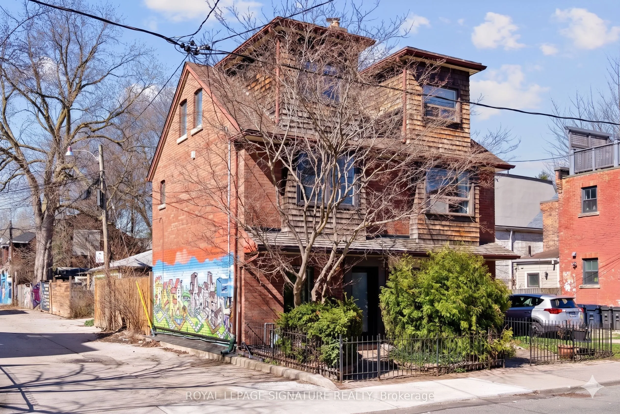 Semi-Detached Home For Sale | C13152180