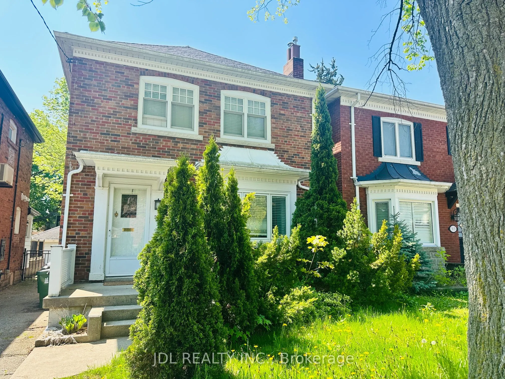 Detached Home For Lease | C13152442