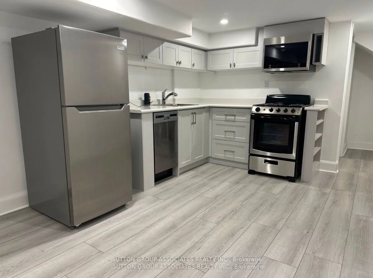 Semi-Detached Home For Lease | C13153054