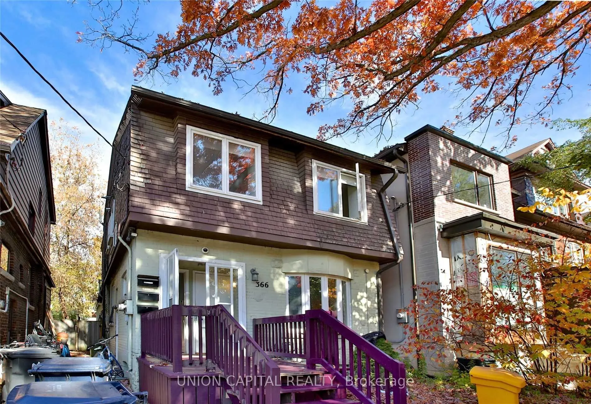 Triplex For Lease | C13156654