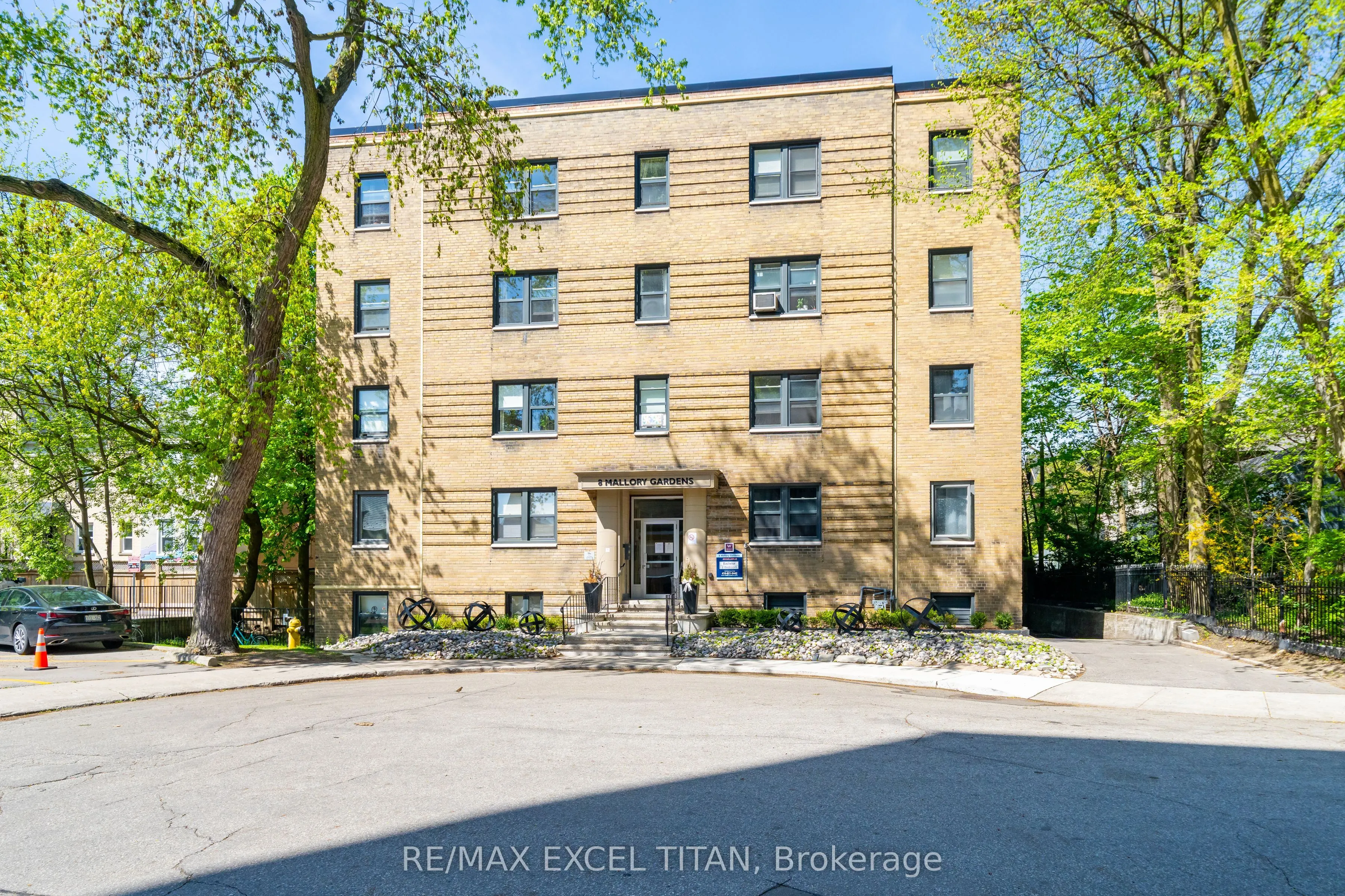 Property For Lease | C13157400