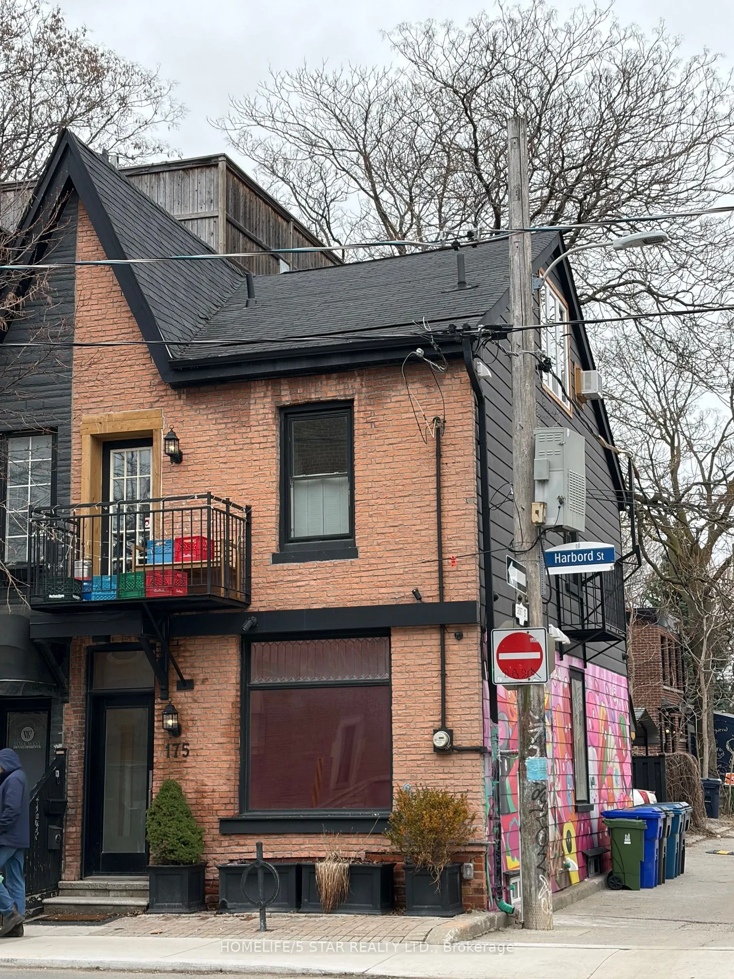Multiplex For Lease | C13161326