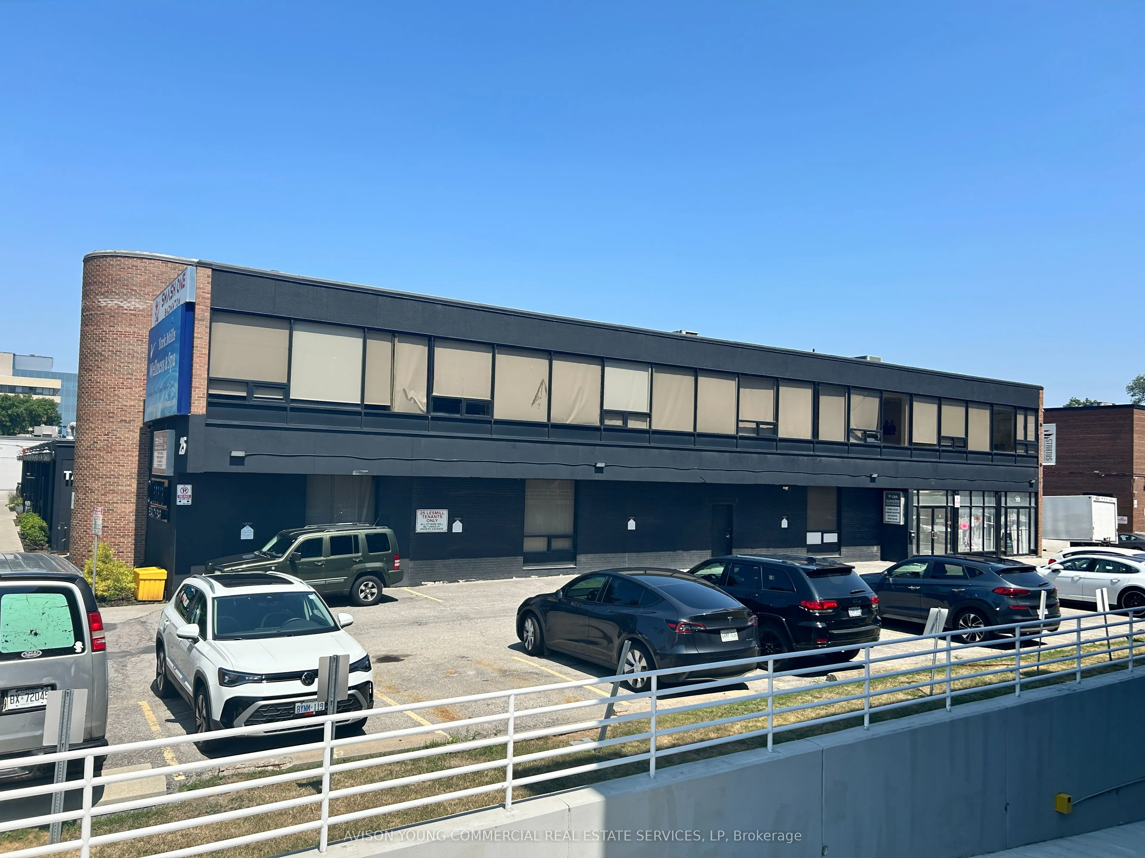 Office For Lease | C13161976