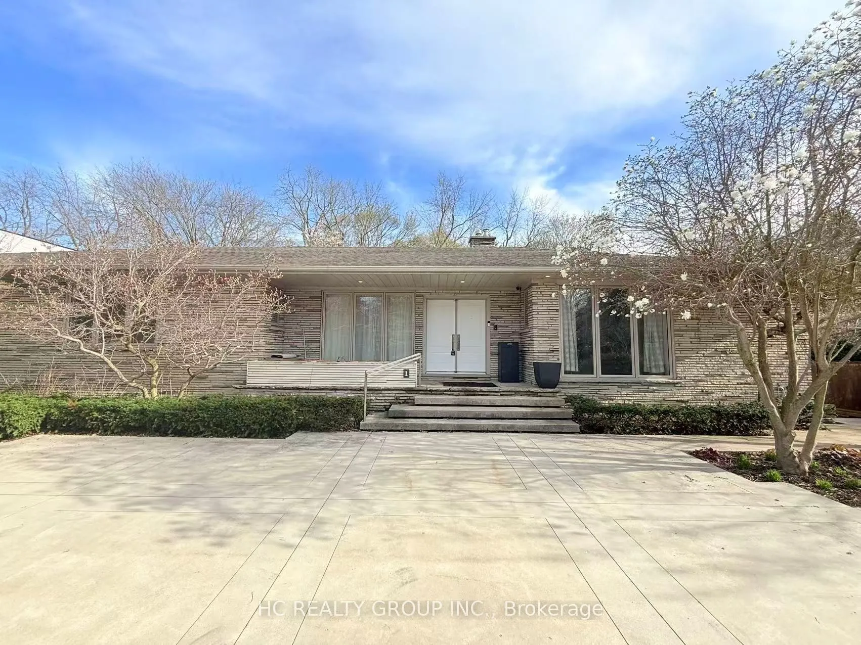 Detached Home For Lease | C13162624