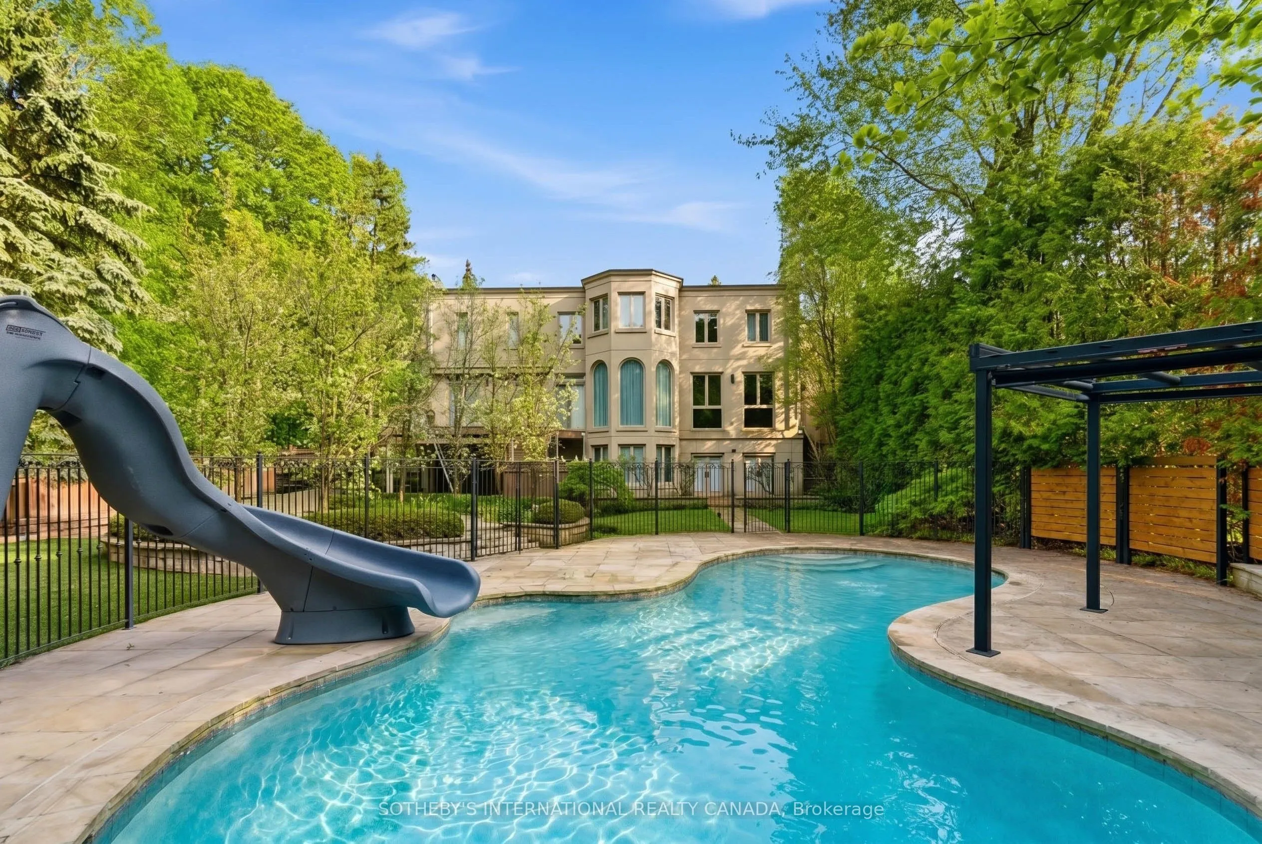 Detached Home For Sale | C13162736