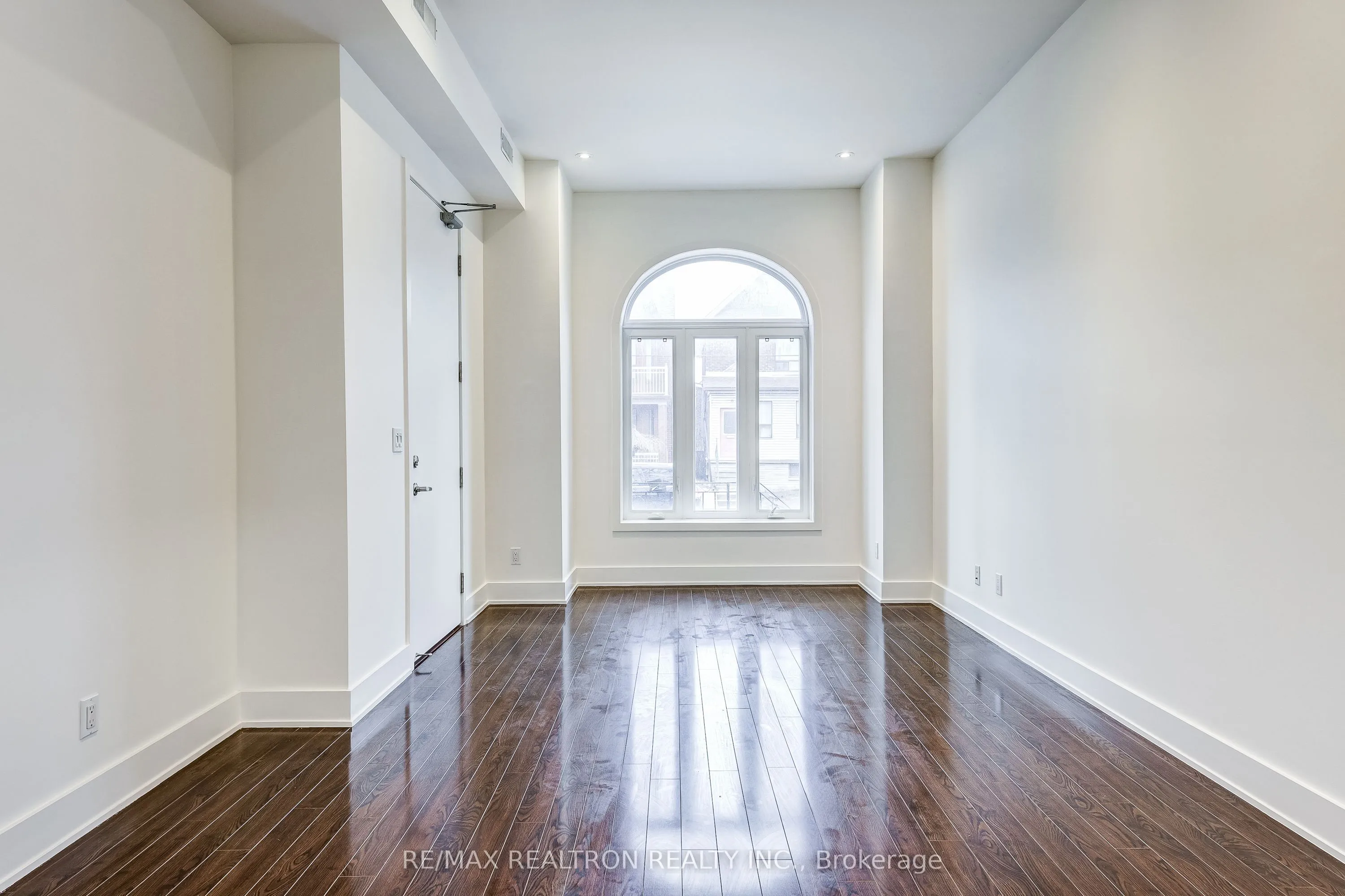 Property For Sale | C13162902