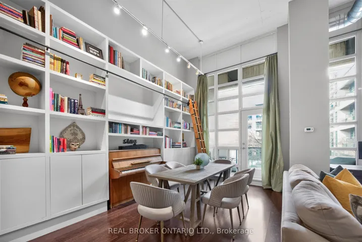 380 Macpherson Avenue, Toronto C02, ON M4V 3E3
