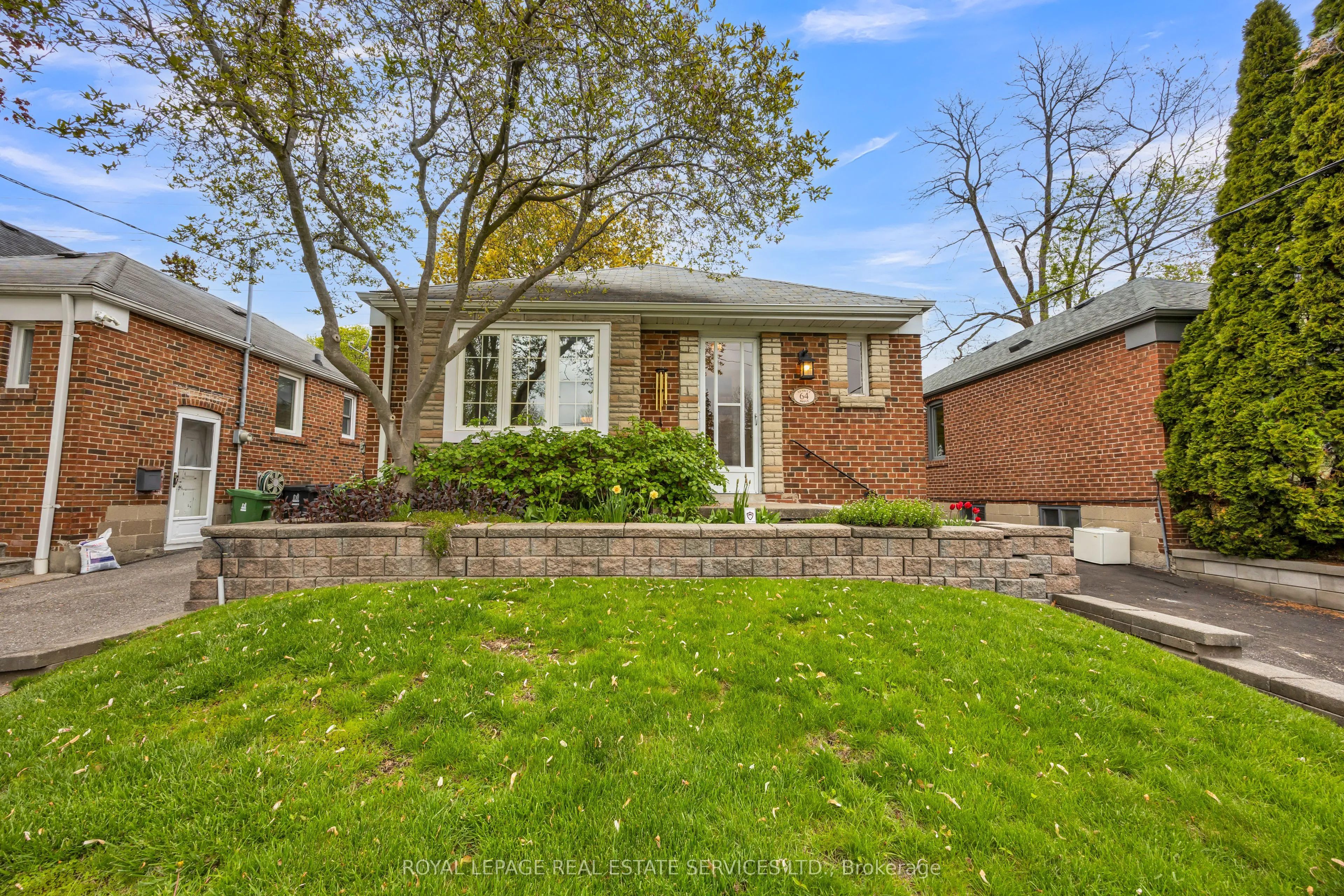 Detached Home For Sale | C13165326