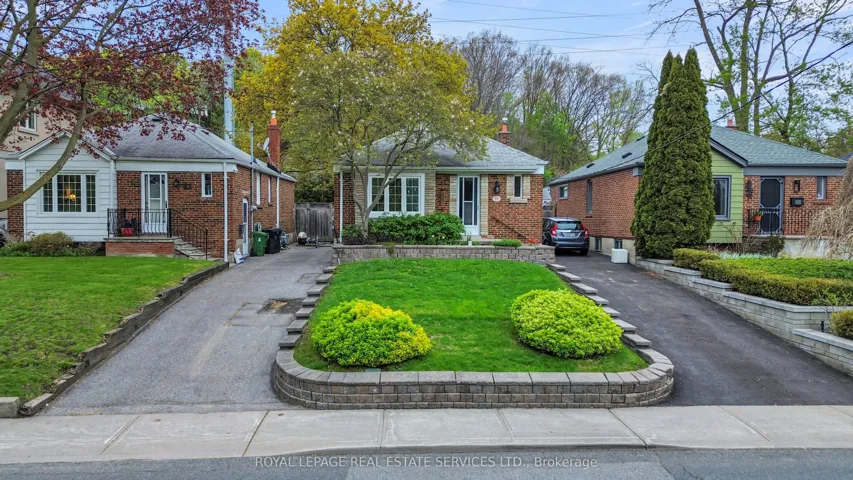 64 Nesbitt Drive, Toronto C11, ON M4W 2G3