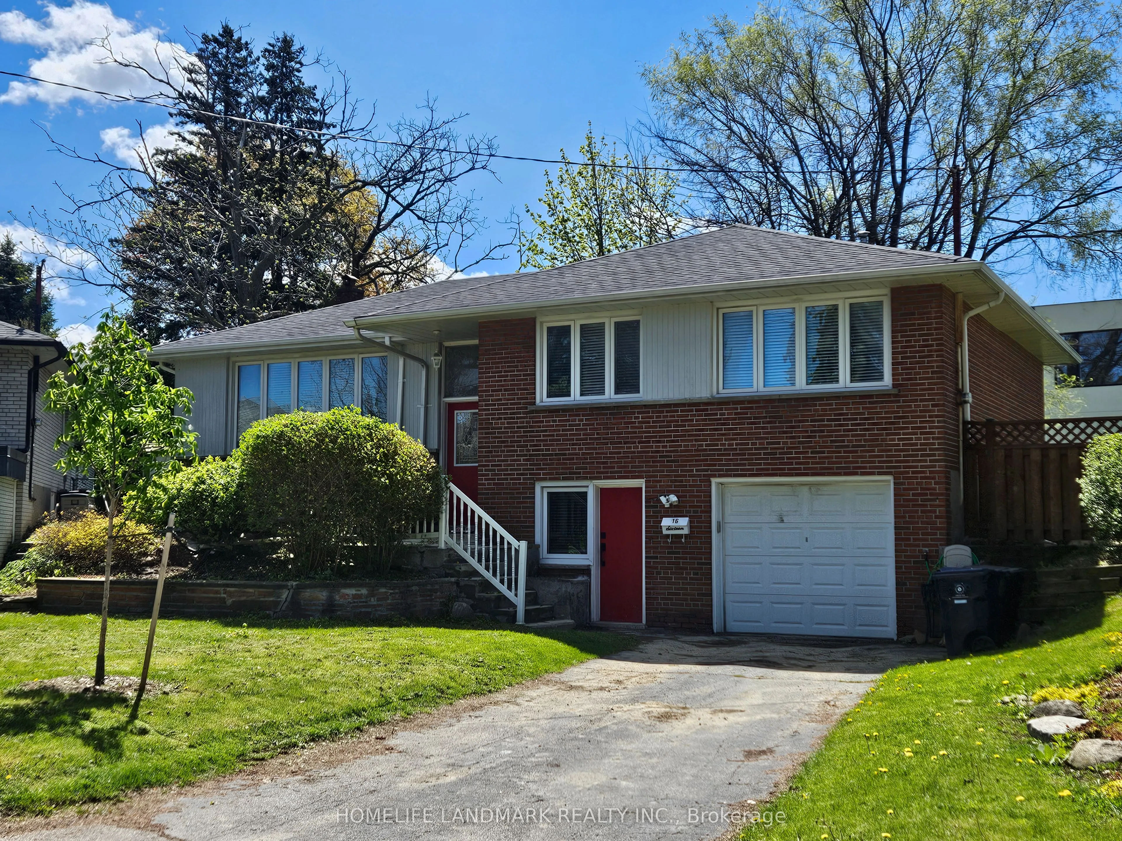 Detached Home For Lease | C13165732