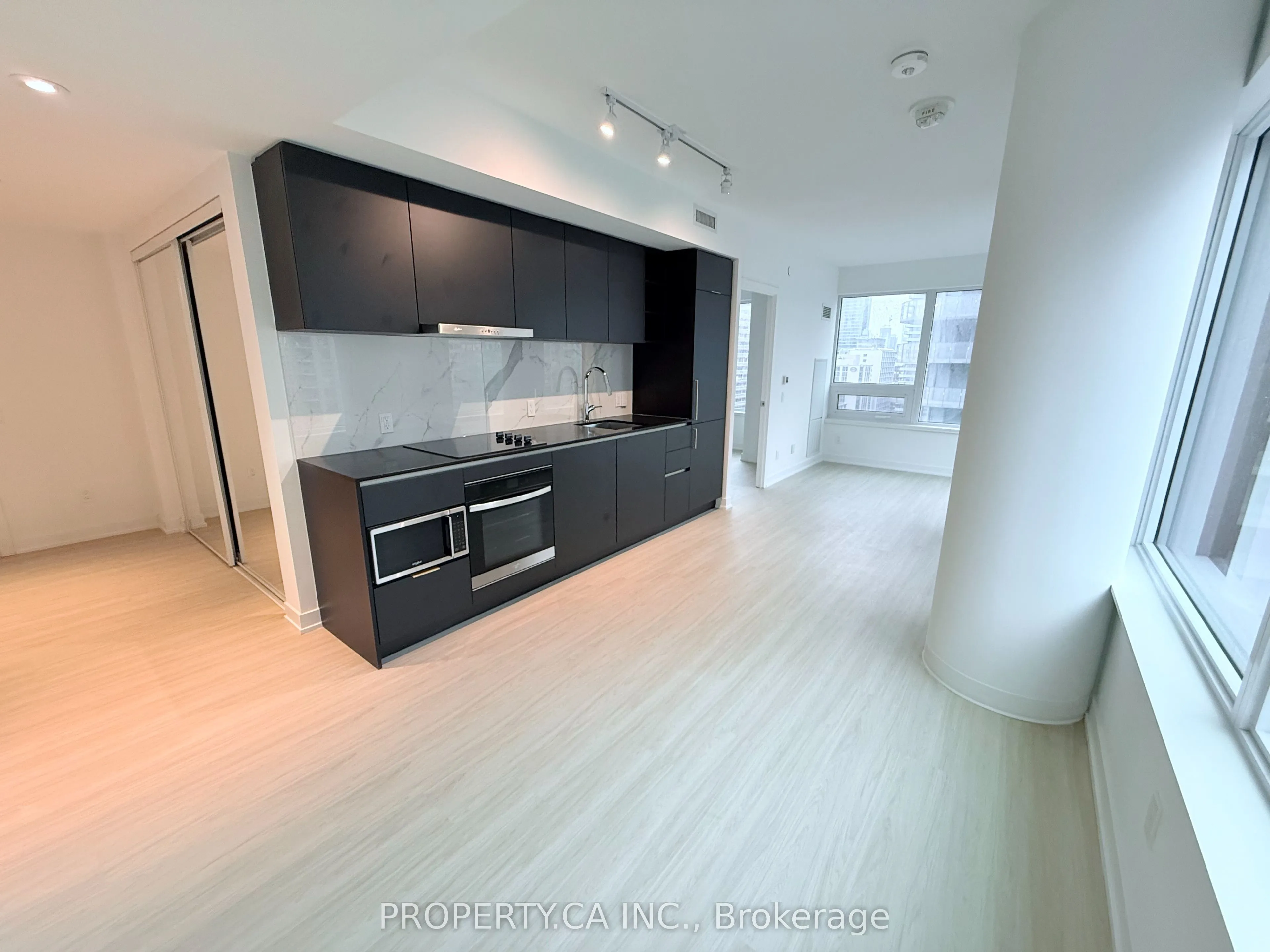 Property For Lease | C13166104