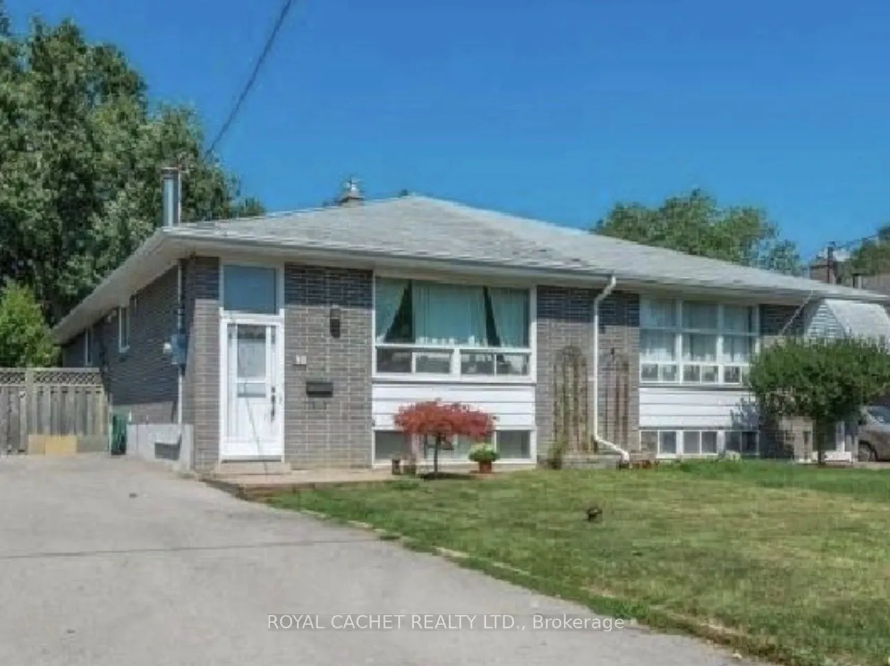 Semi-Detached Home For Lease | C13166480