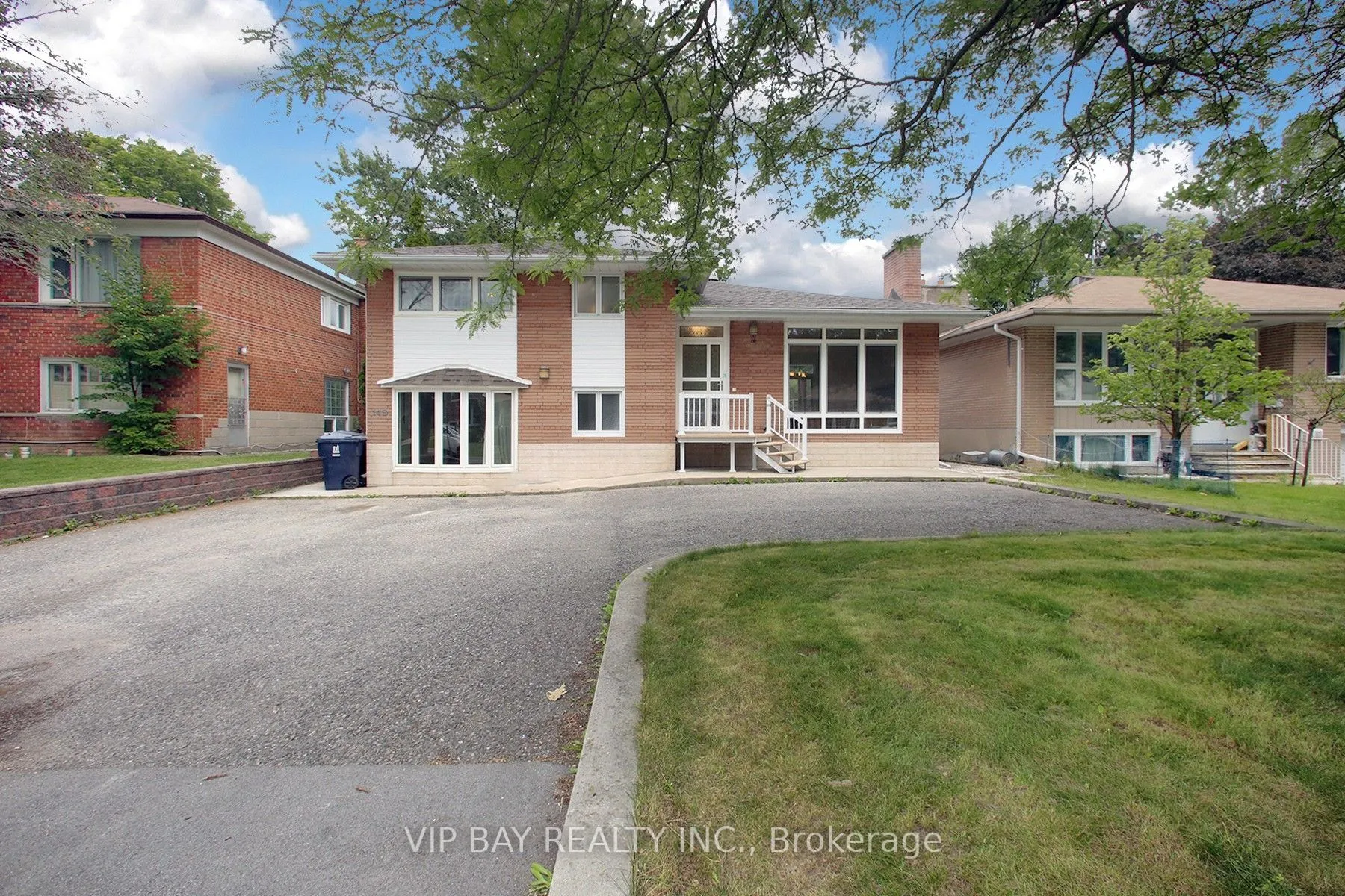 Detached Home For Lease | C13167632