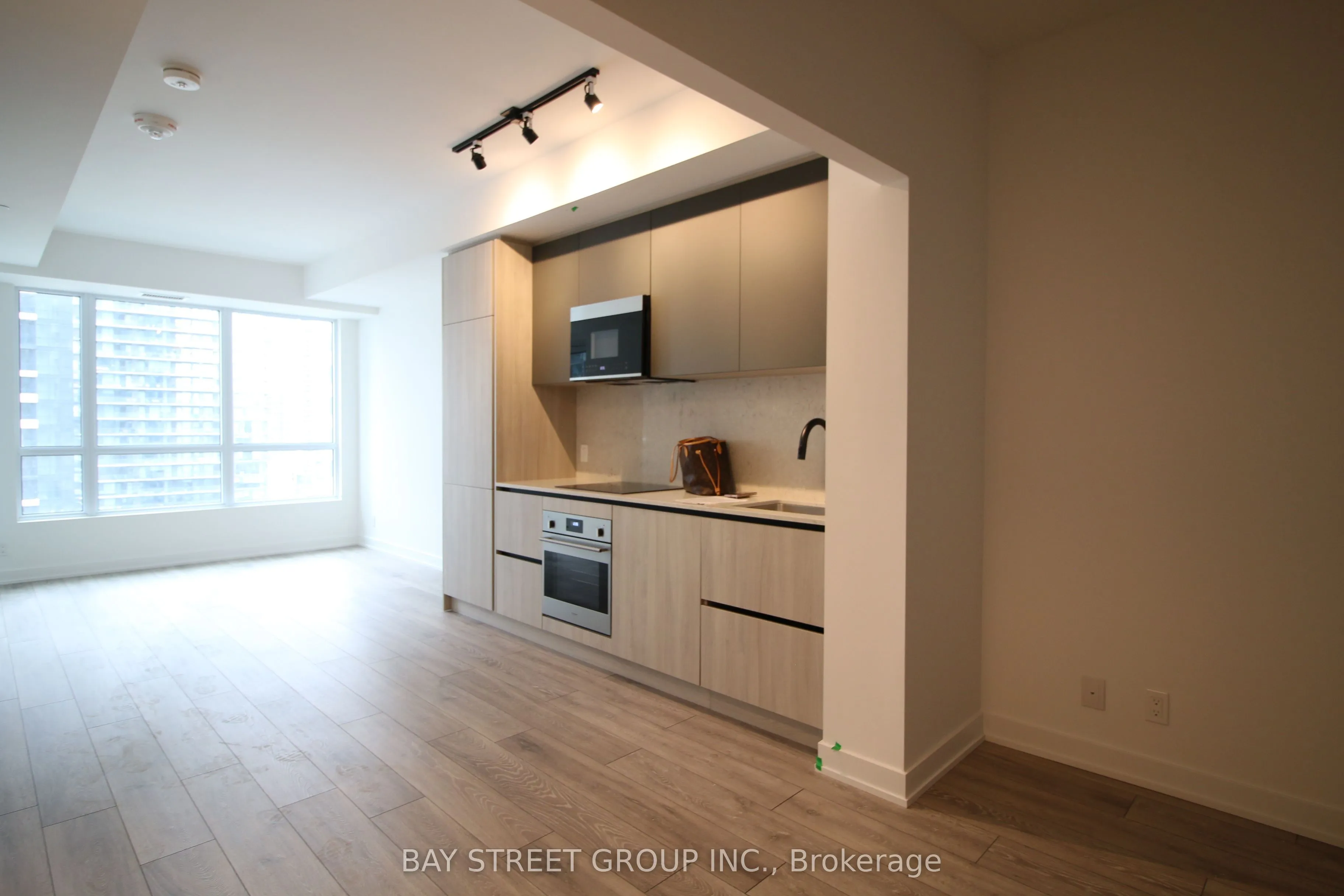 Property For Sale | C13170676