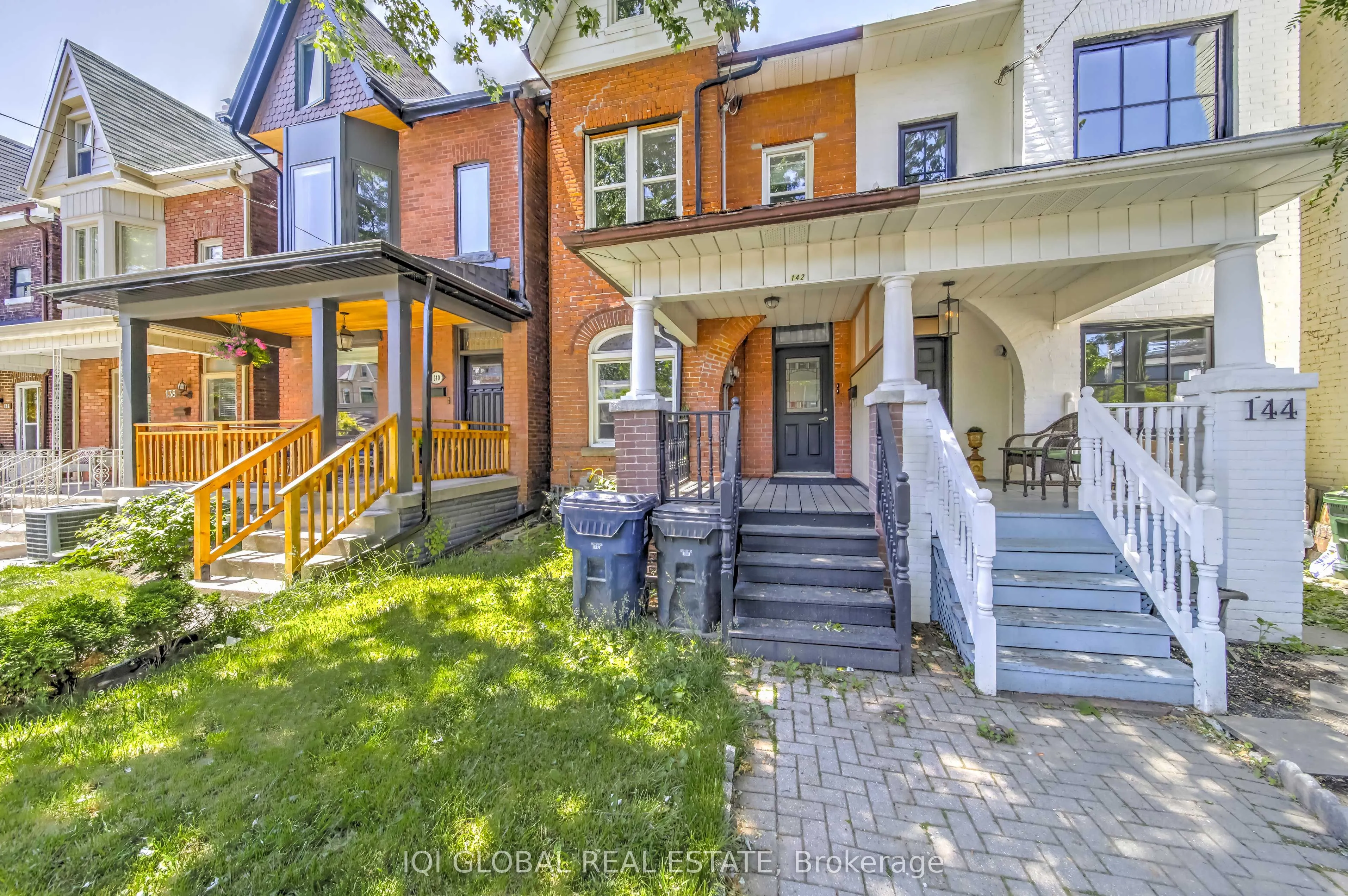 Semi-Detached Home For Lease | C13172952