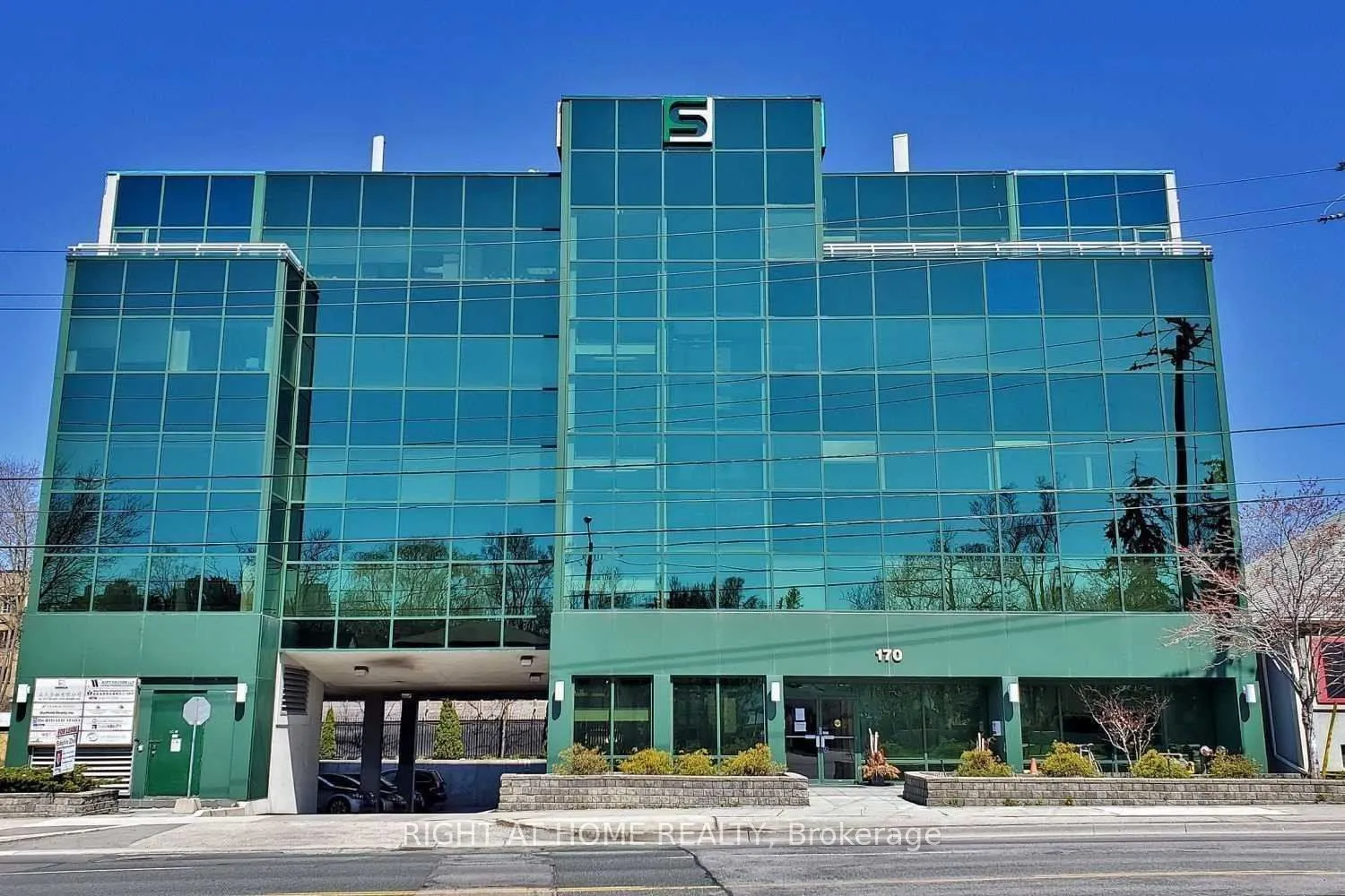 Office For Lease | C13174534