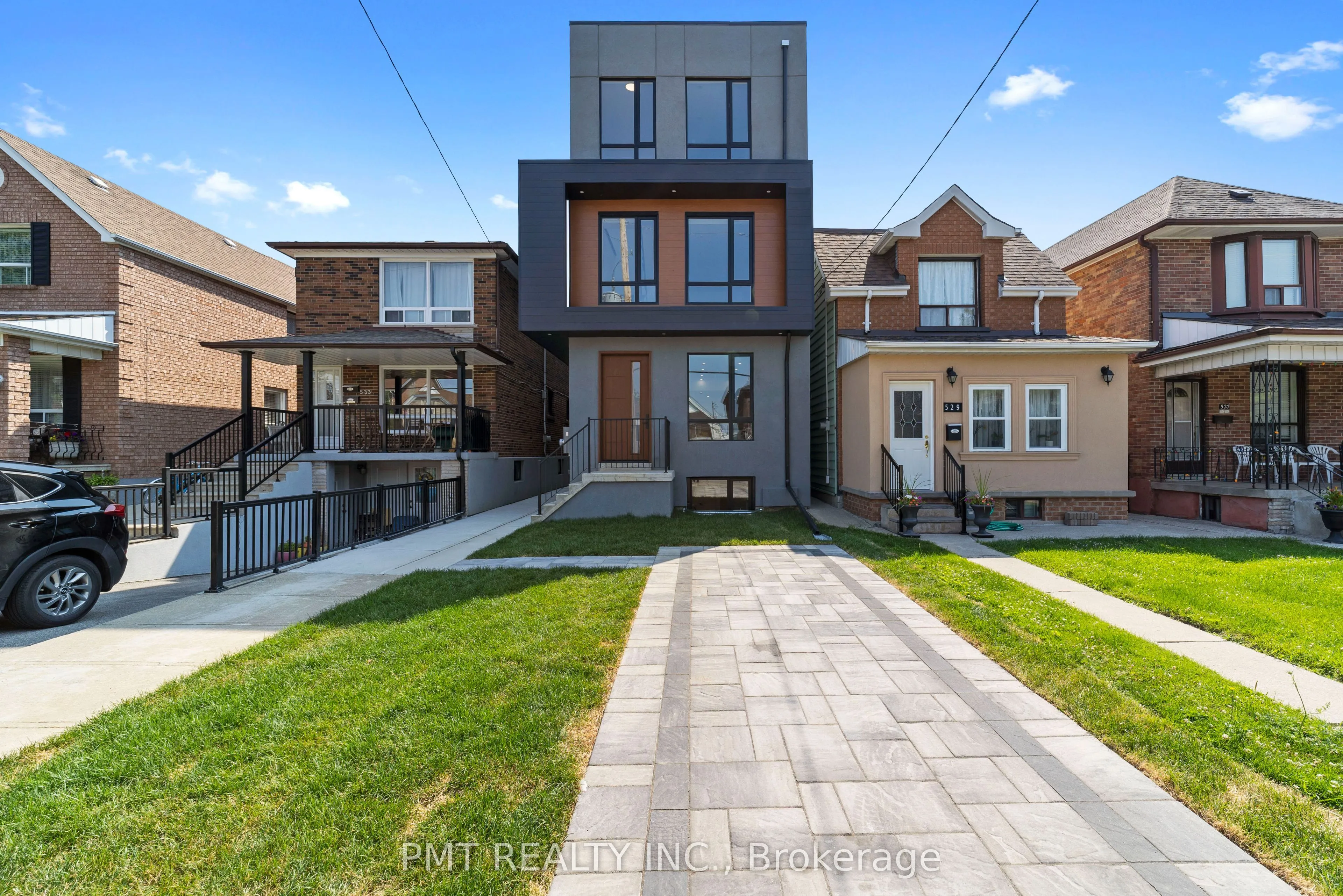 Detached Home For Lease | C13175054