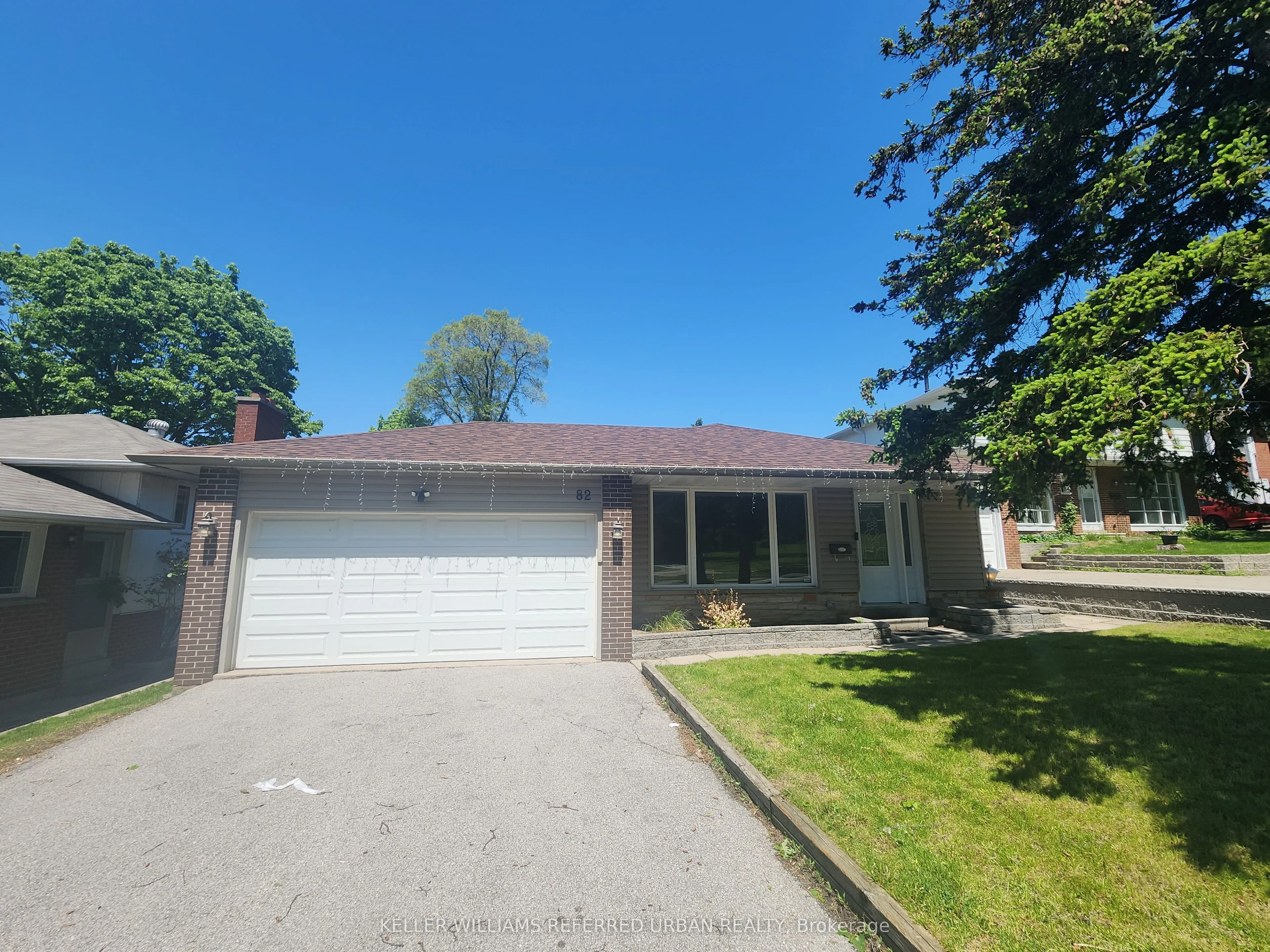 Detached Home For Lease | C13175674