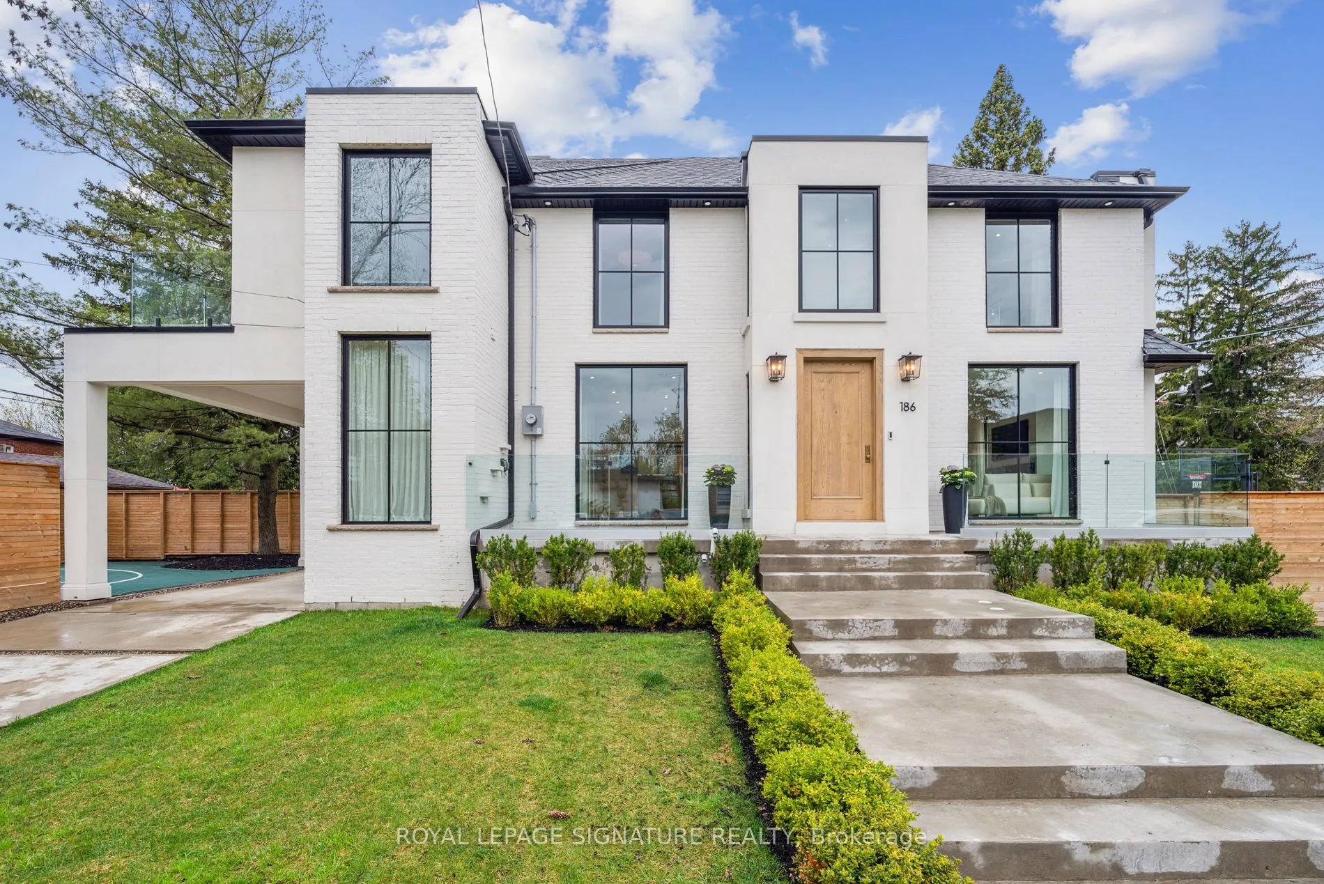 Detached Home For Sale | C13176420