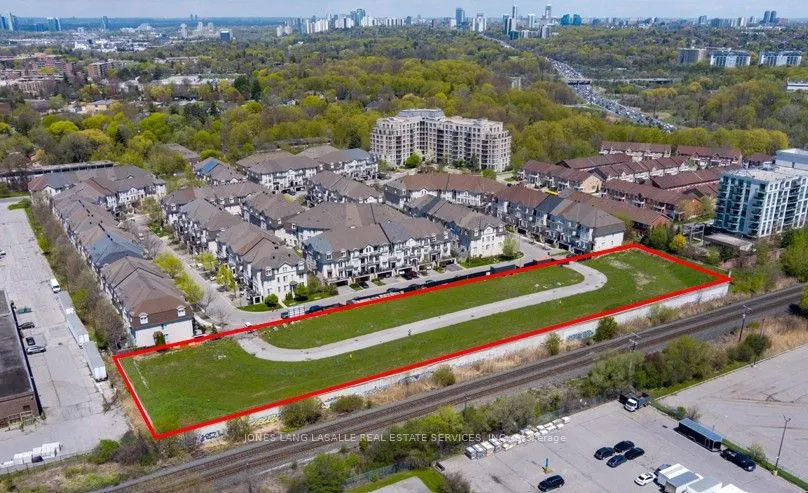 Land For Sale | C13177334