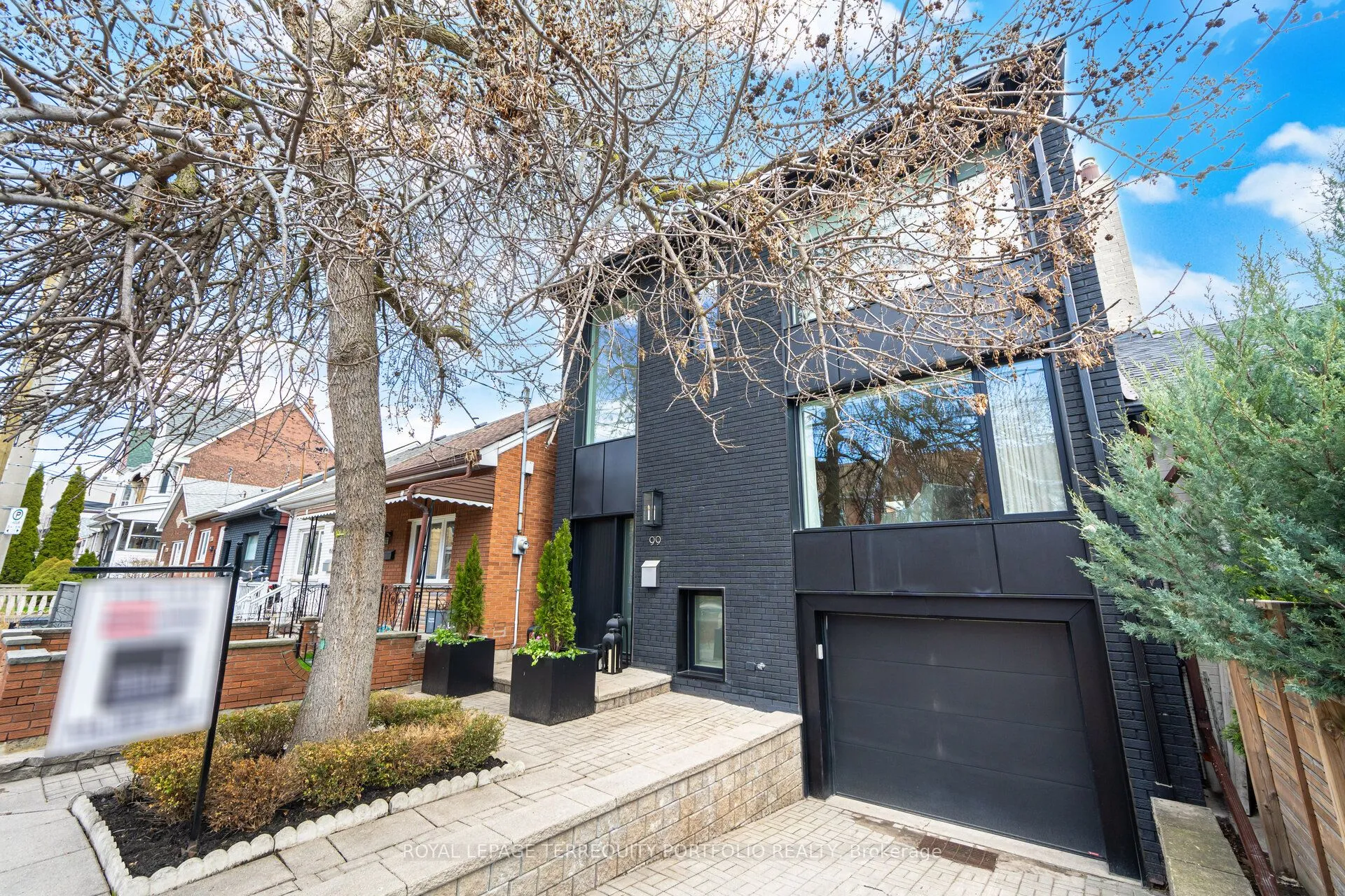 Detached Home For Sale | C13187448