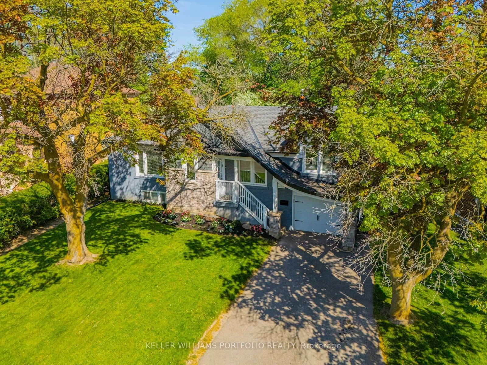 Detached Home For Sale | C13187982