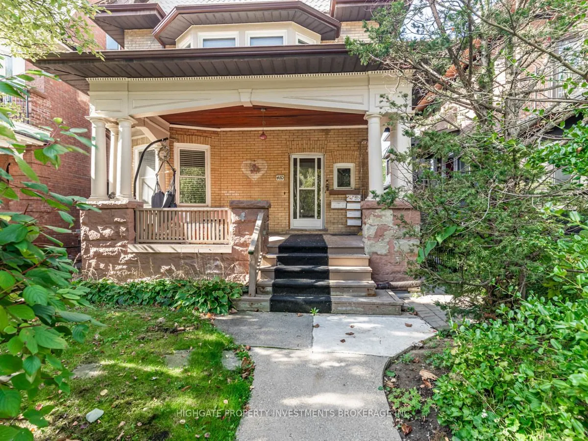 Detached Home For Lease | C13189312