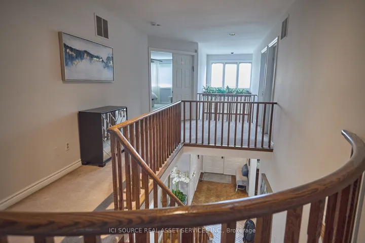 104 Almore Avenue, Toronto C06, ON M3H 2H5