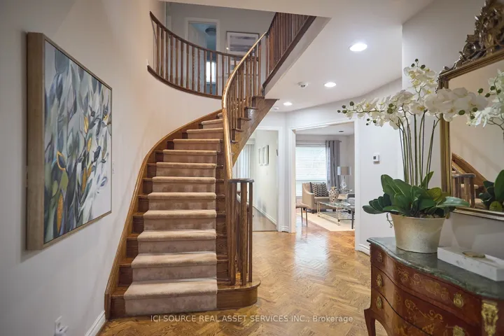 104 Almore Avenue, Toronto C06, ON M3H 2H5