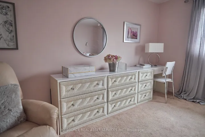 104 Almore Avenue, Toronto C06, ON M3H 2H5