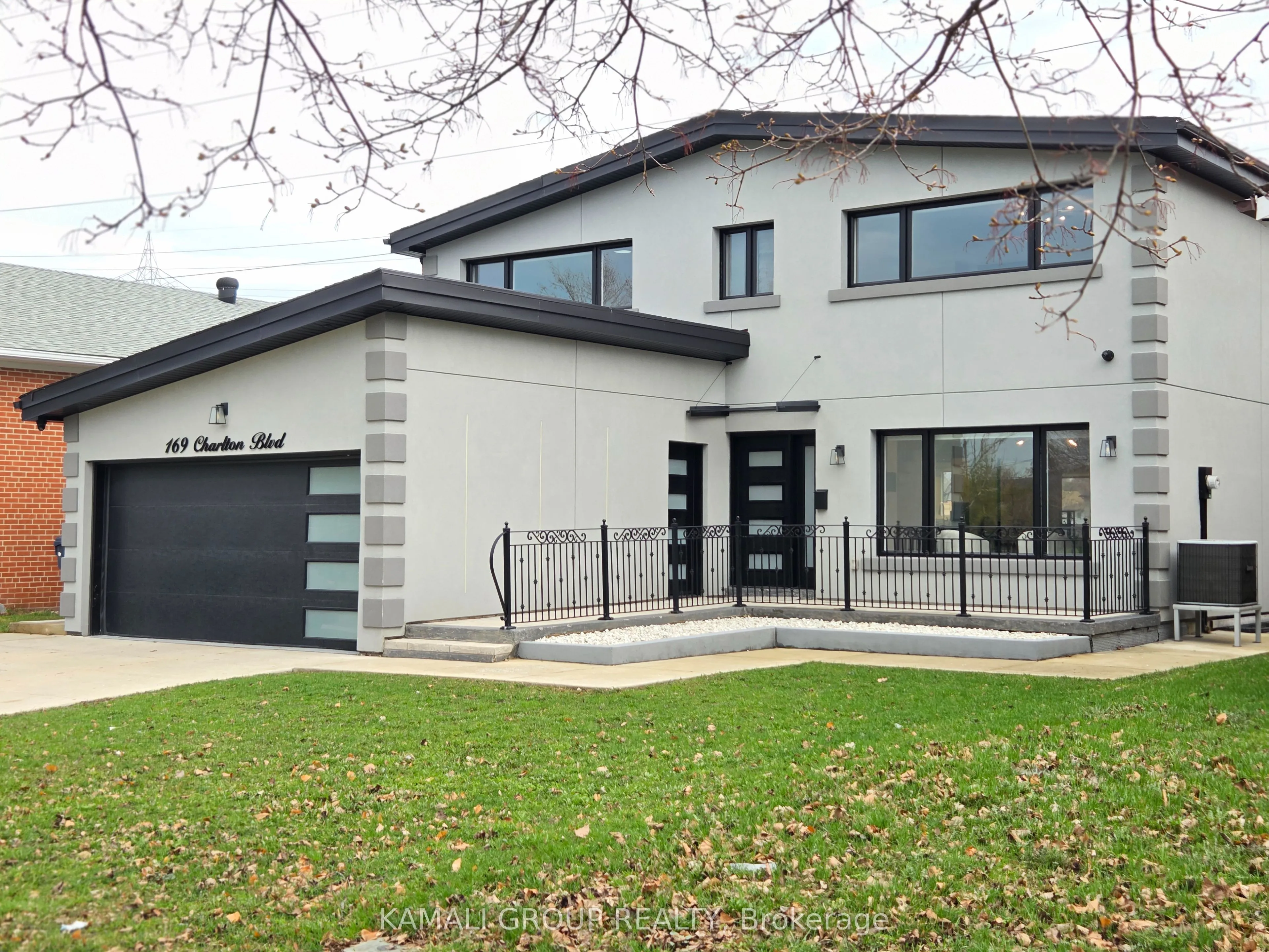 Detached Home For Sale | C13202034
