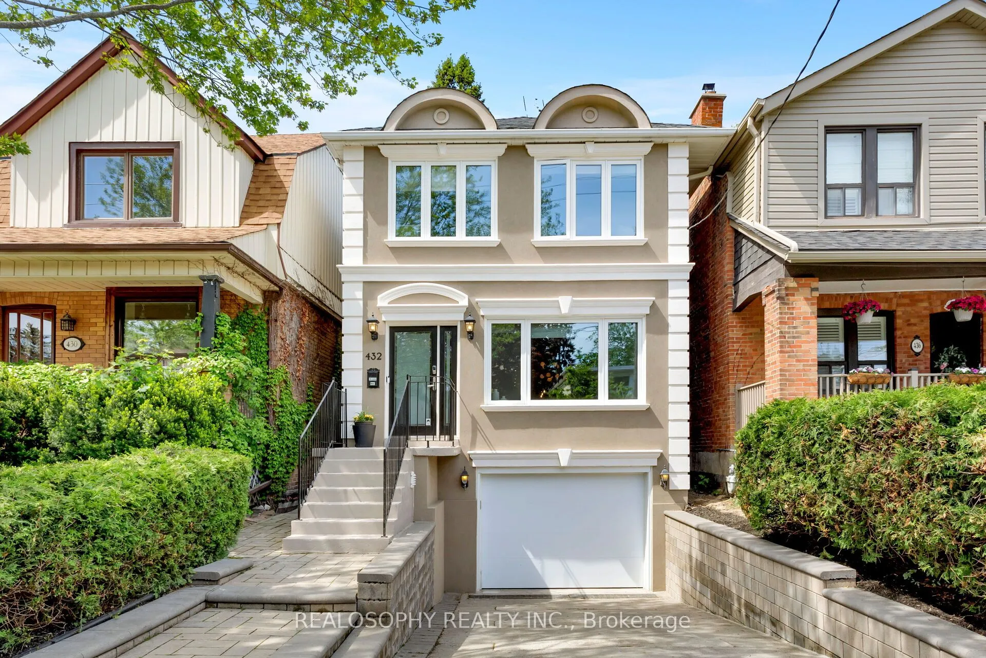 Detached Home For Sale | C13203912