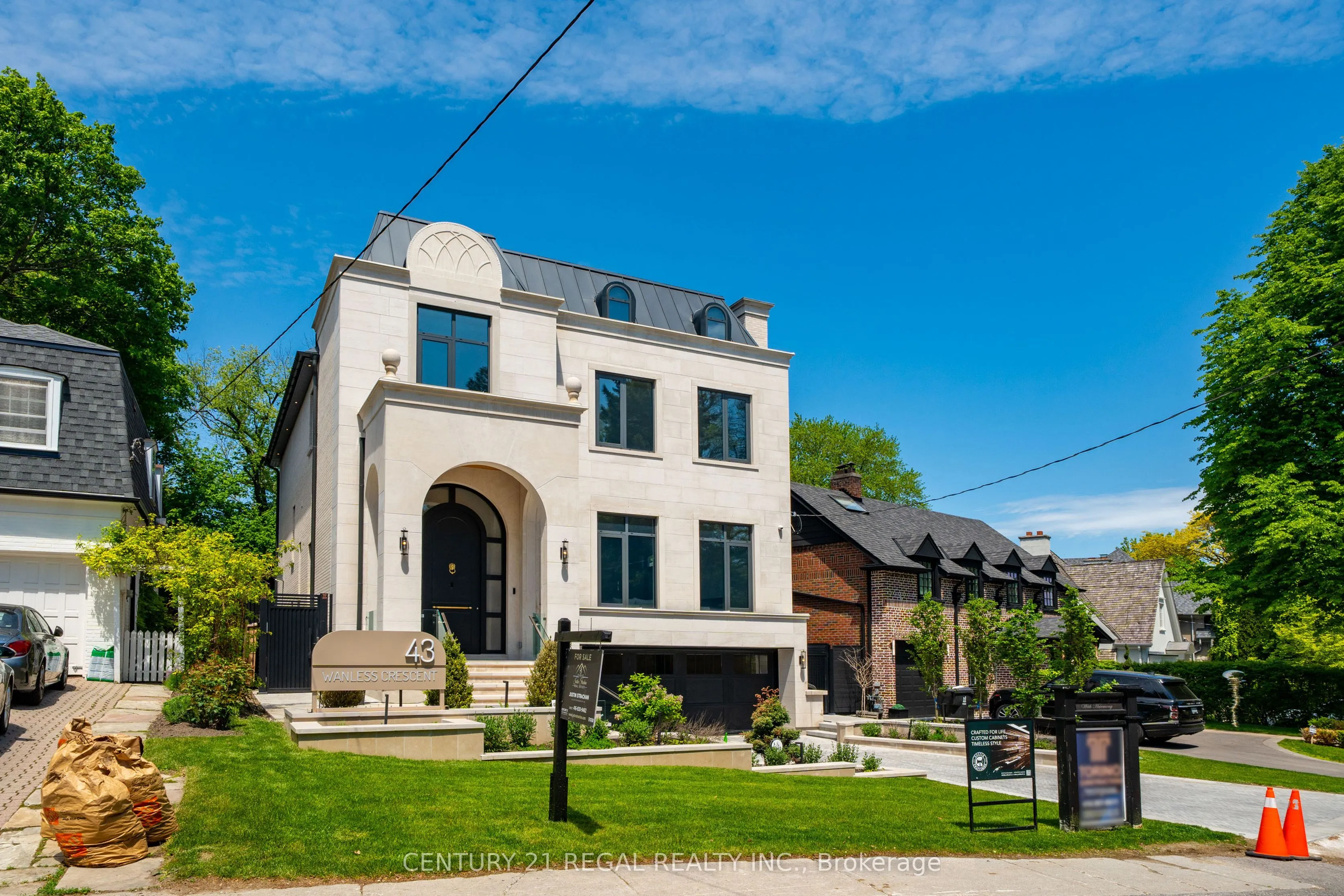 Detached Home For Sale | C13206516