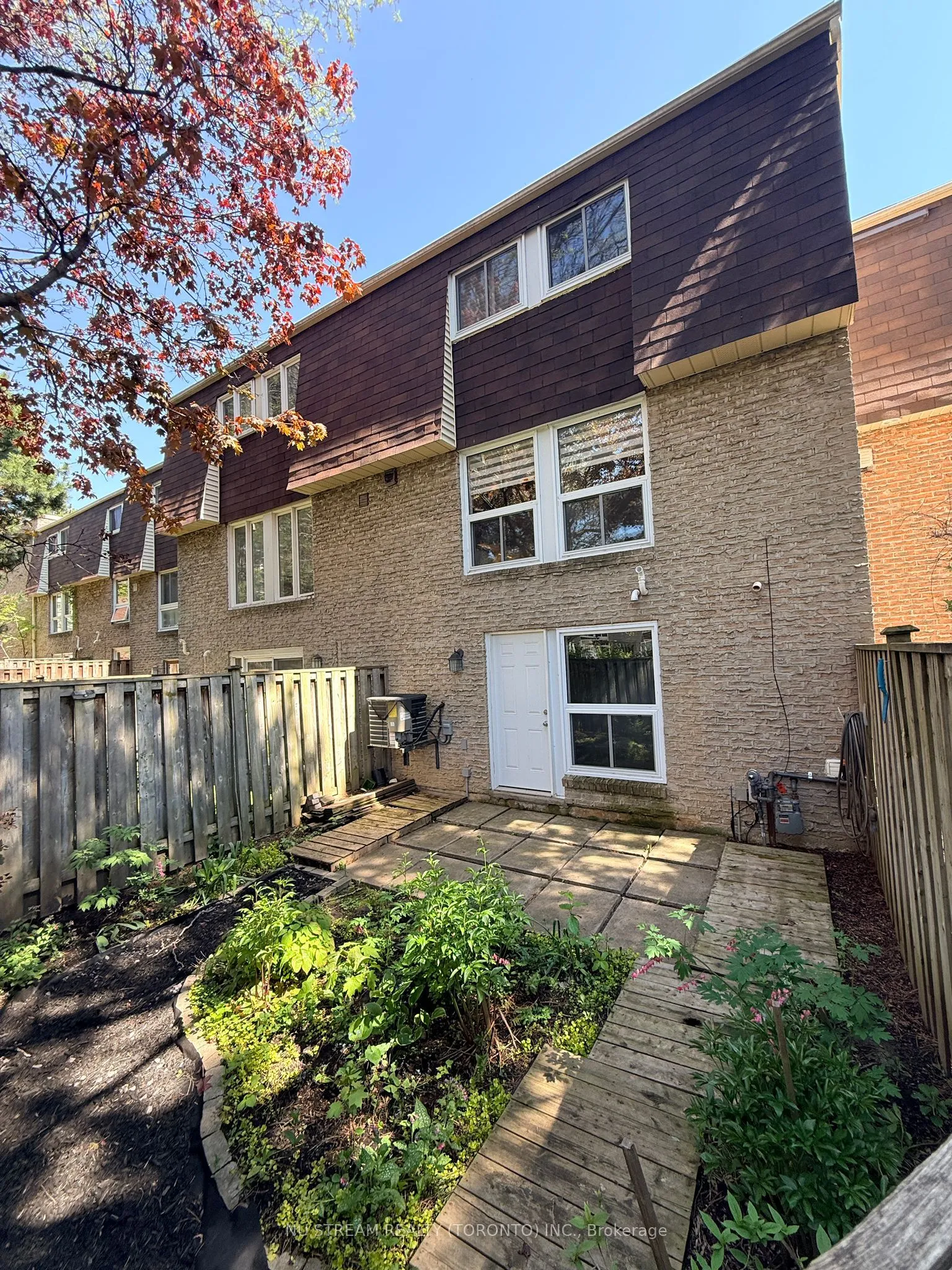 Property For Sale | C13210060