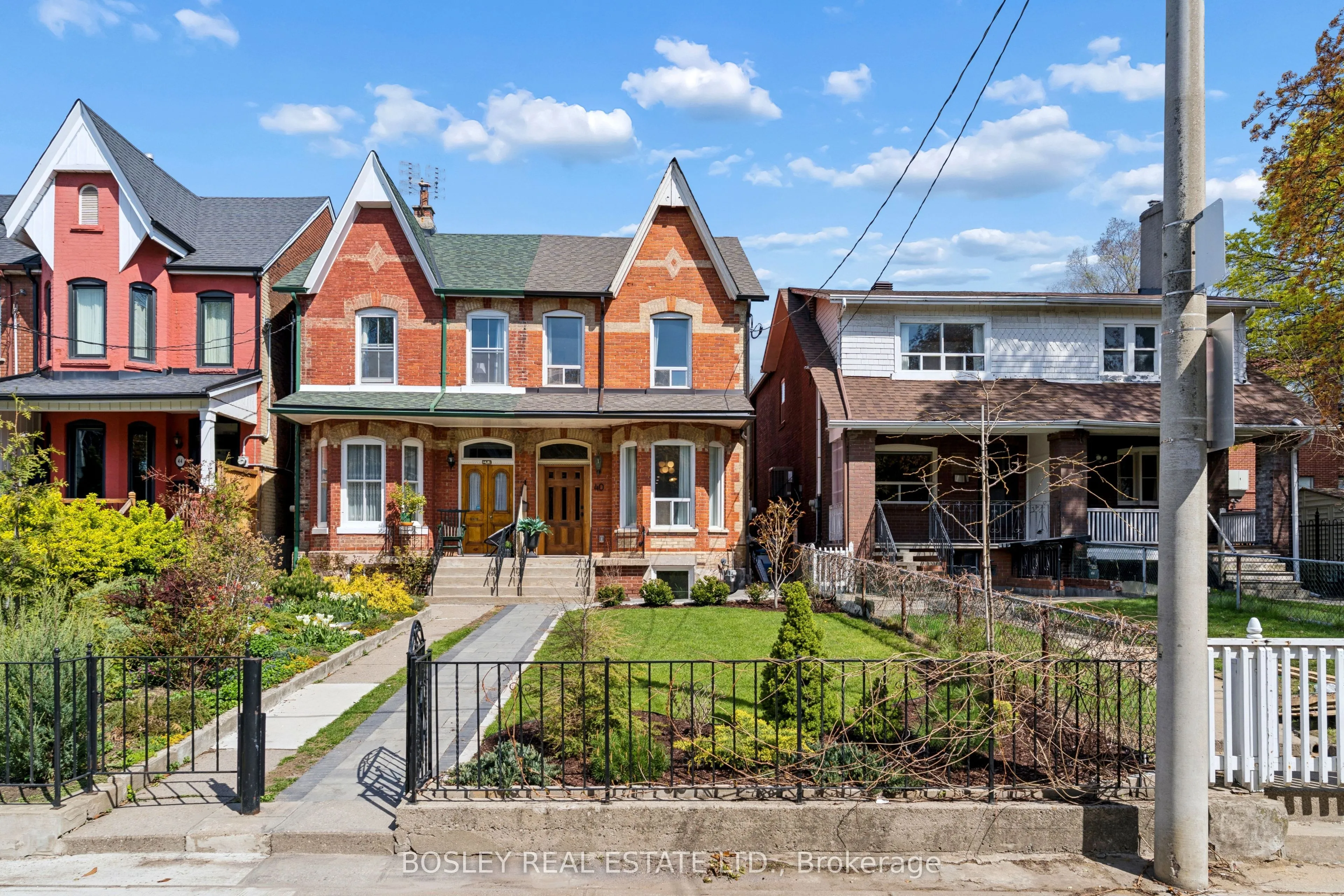 Semi-Detached Home For Sale | C13210256