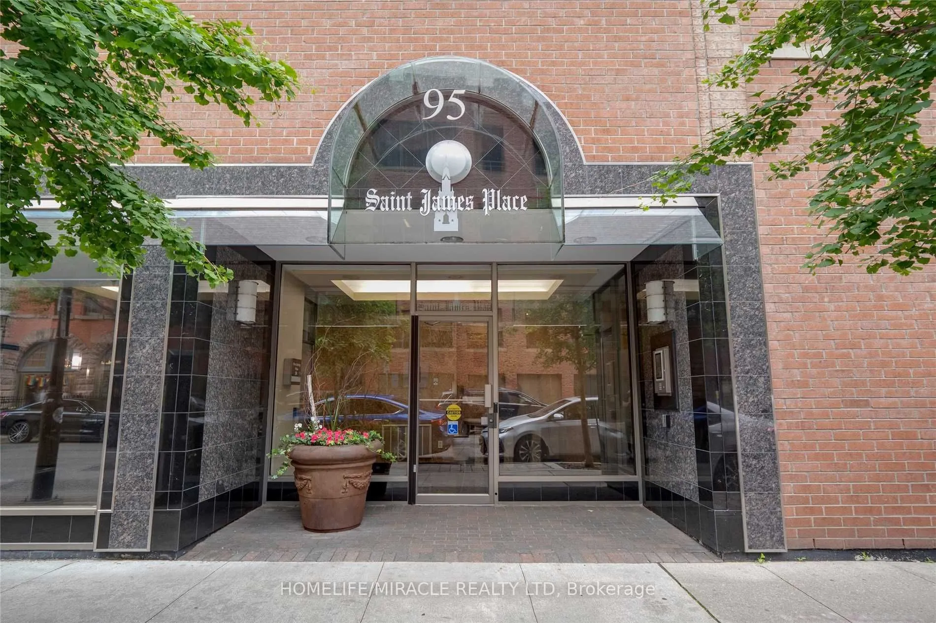 Property For Sale | C13211646