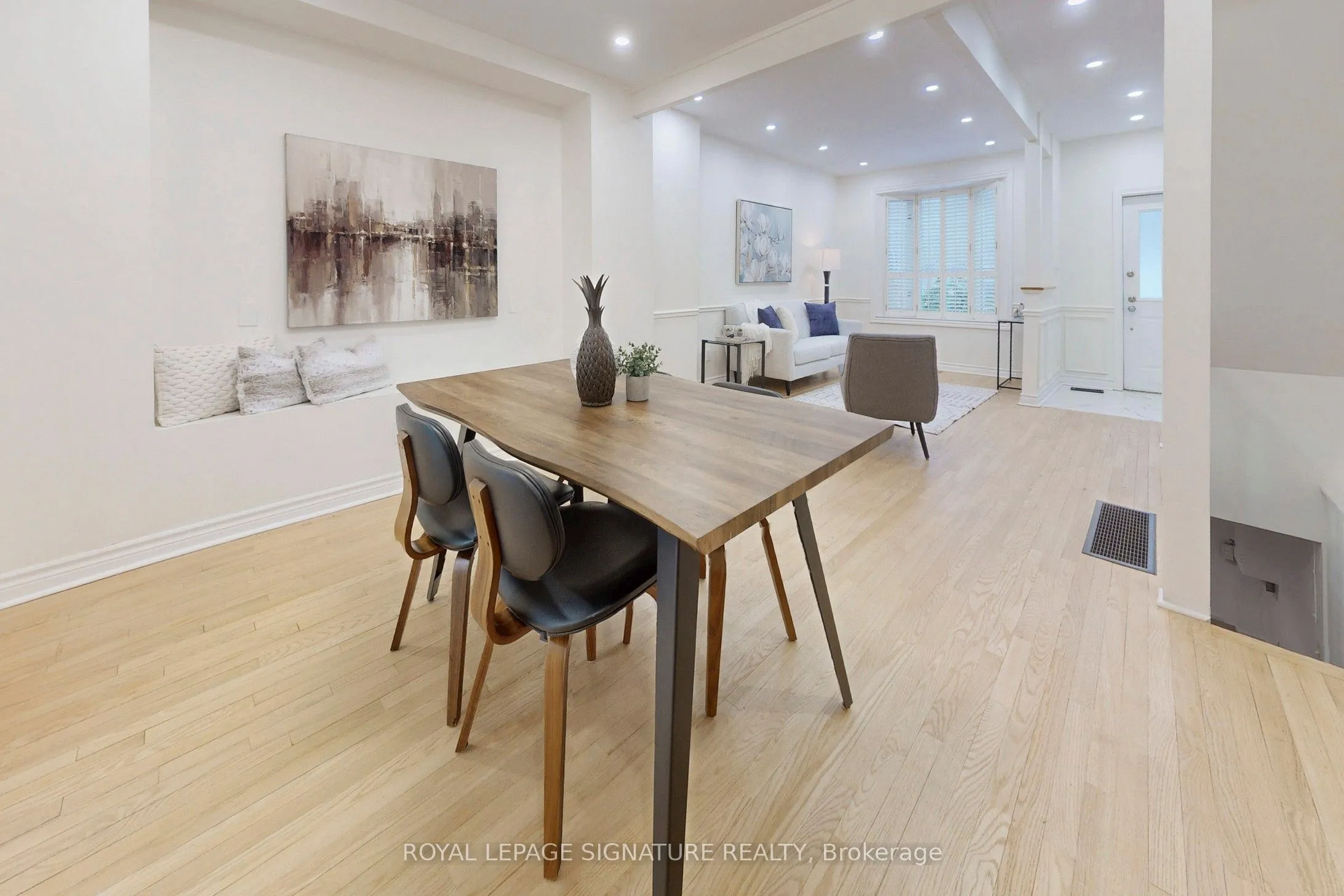 Semi-Detached Home For Sale | C13211666