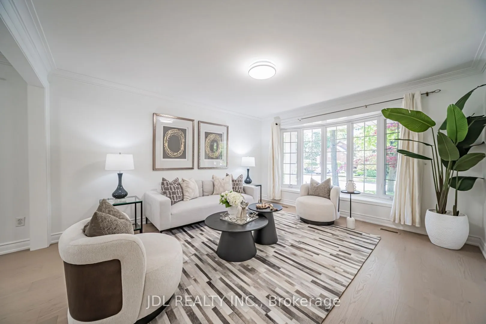 Detached Home For Sale | C13212308