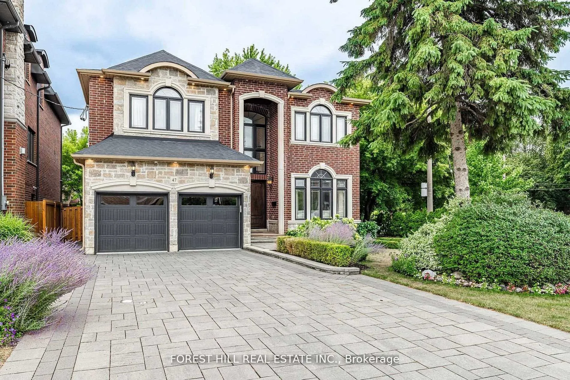 Detached Home For Sale | C13213282