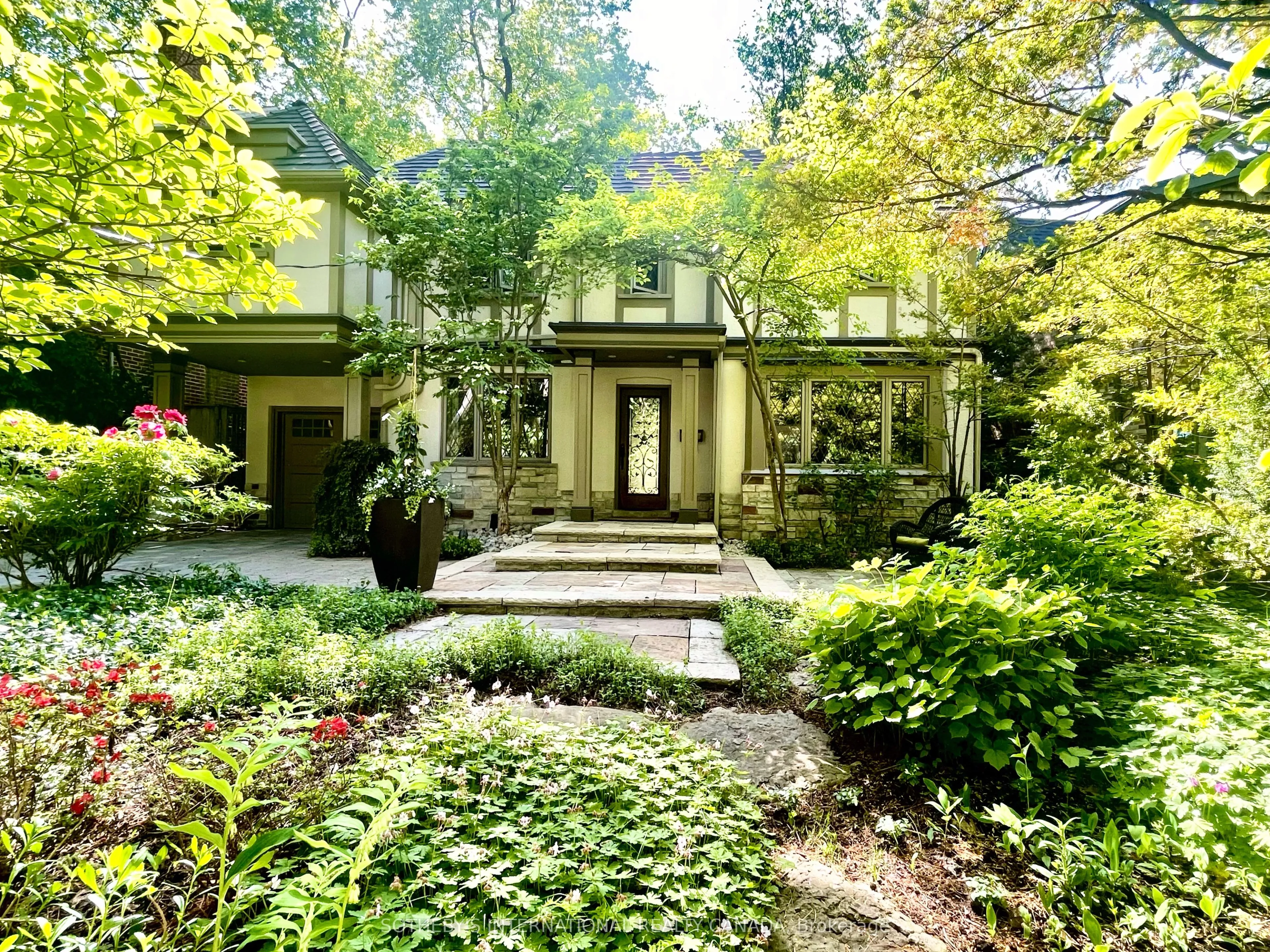 Detached Home For Sale | C13214936