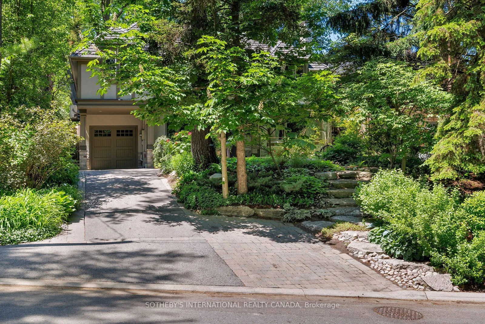 Detached Home For Sale | C13214936