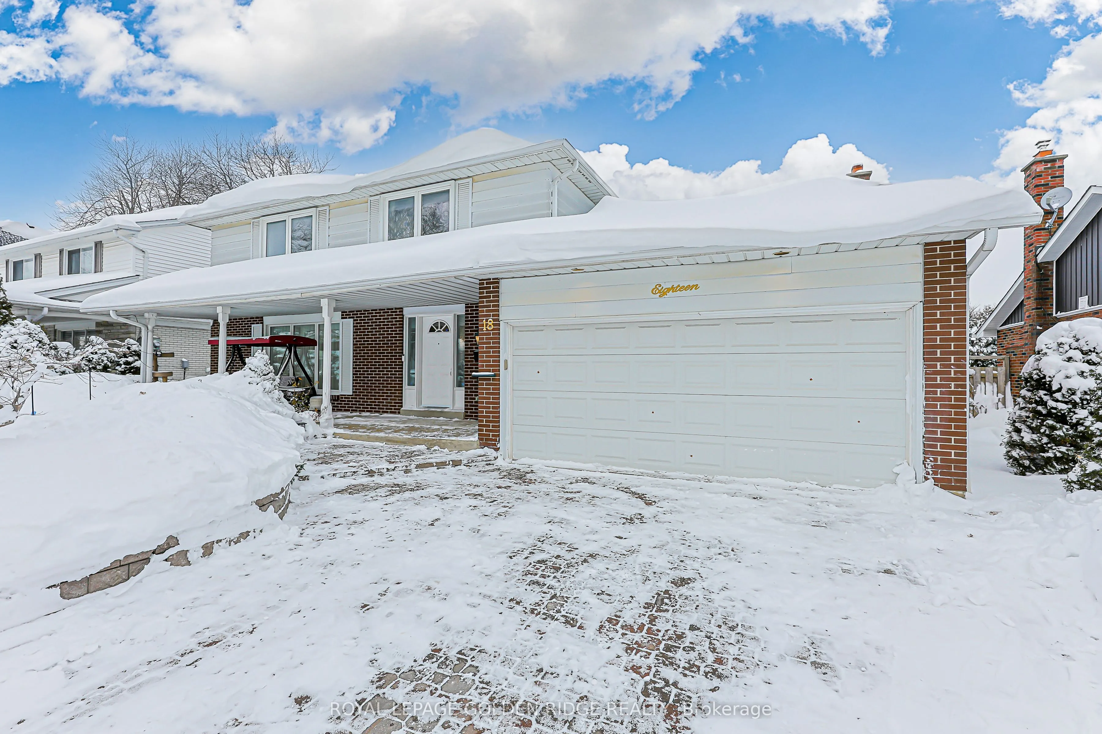 Detached Home For Sale | C13218338