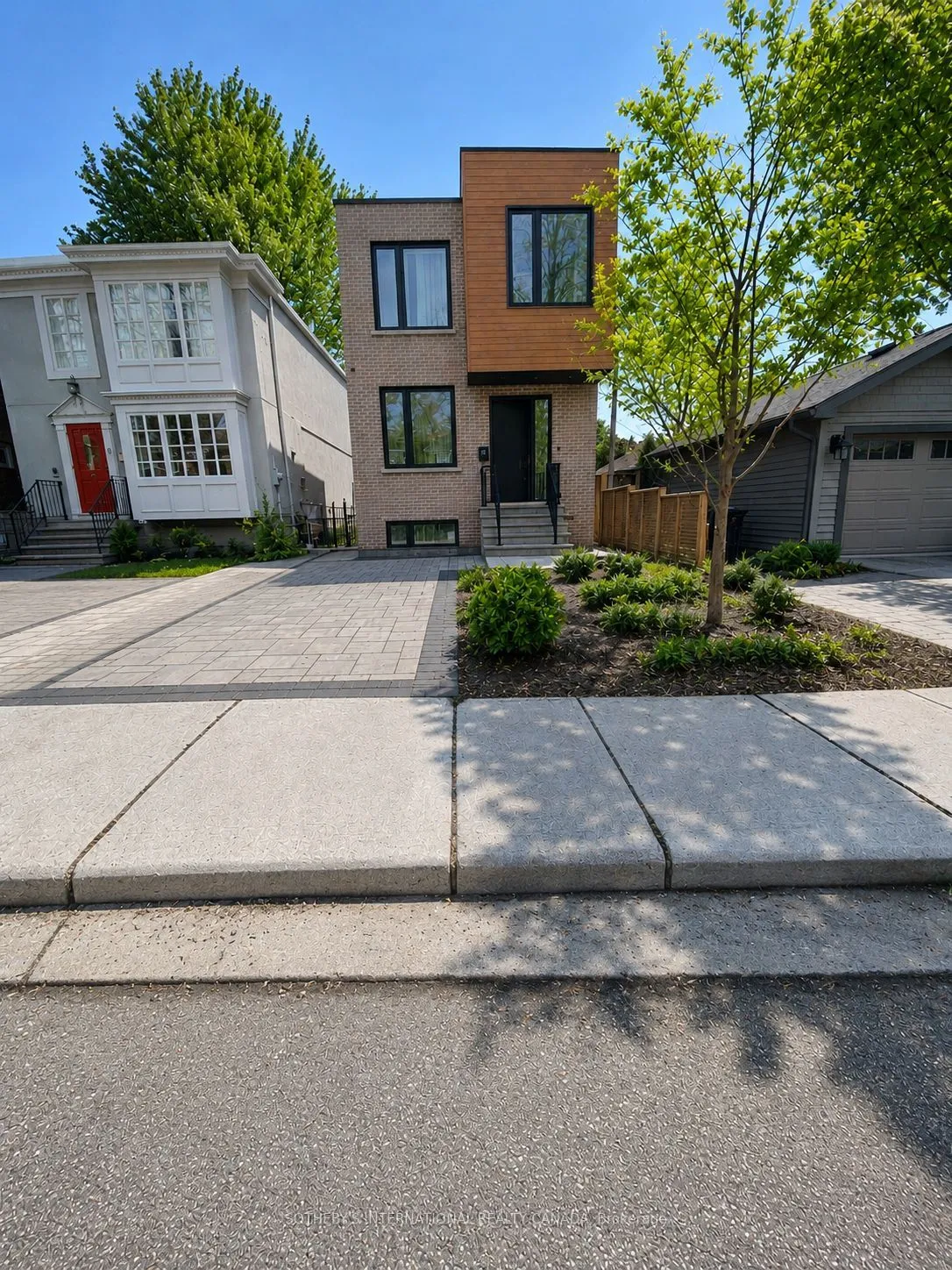 Detached Home For Lease | C13219626