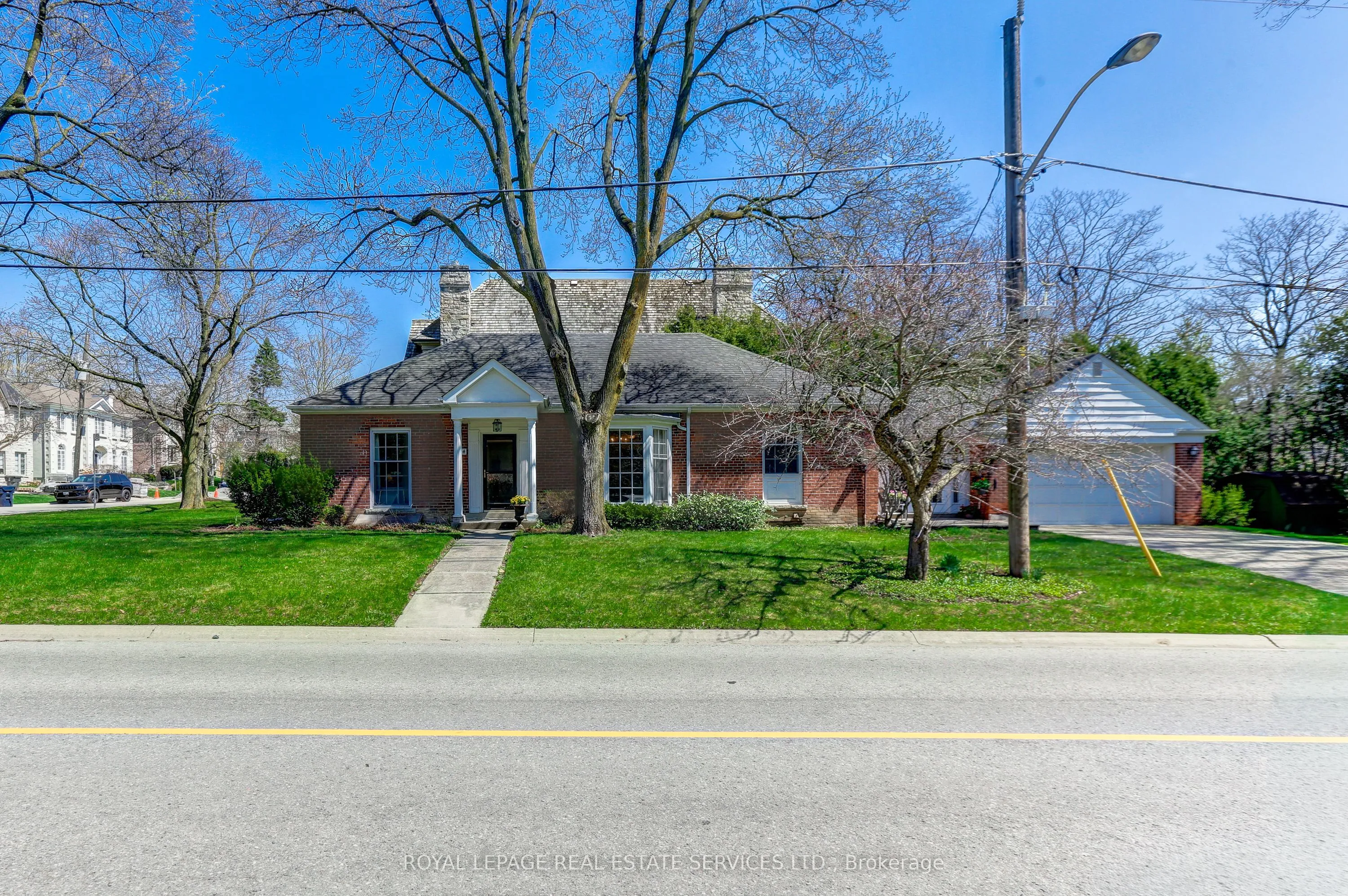 Detached Home For Sale | C13220618