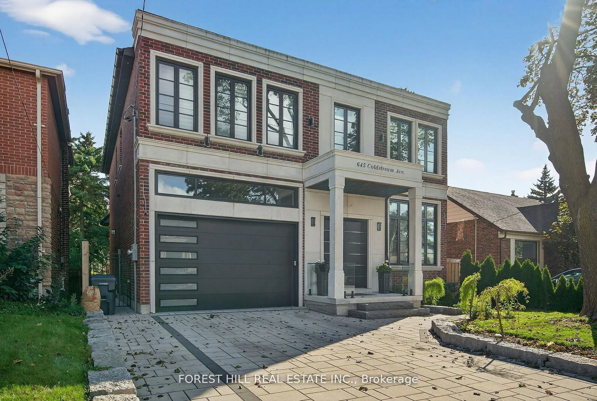 Detached Home For Lease | C13220698