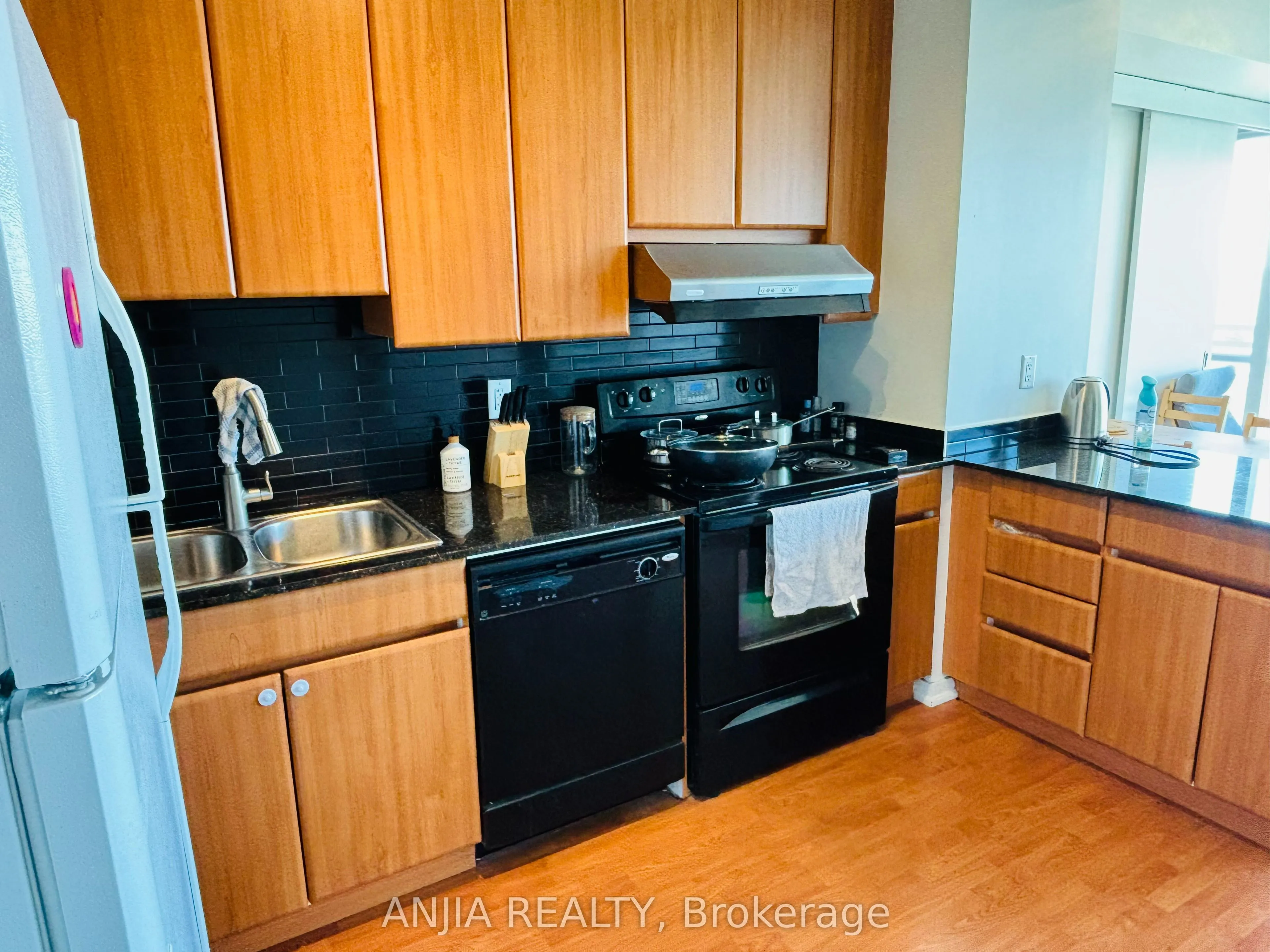 Property For Lease | C13222496